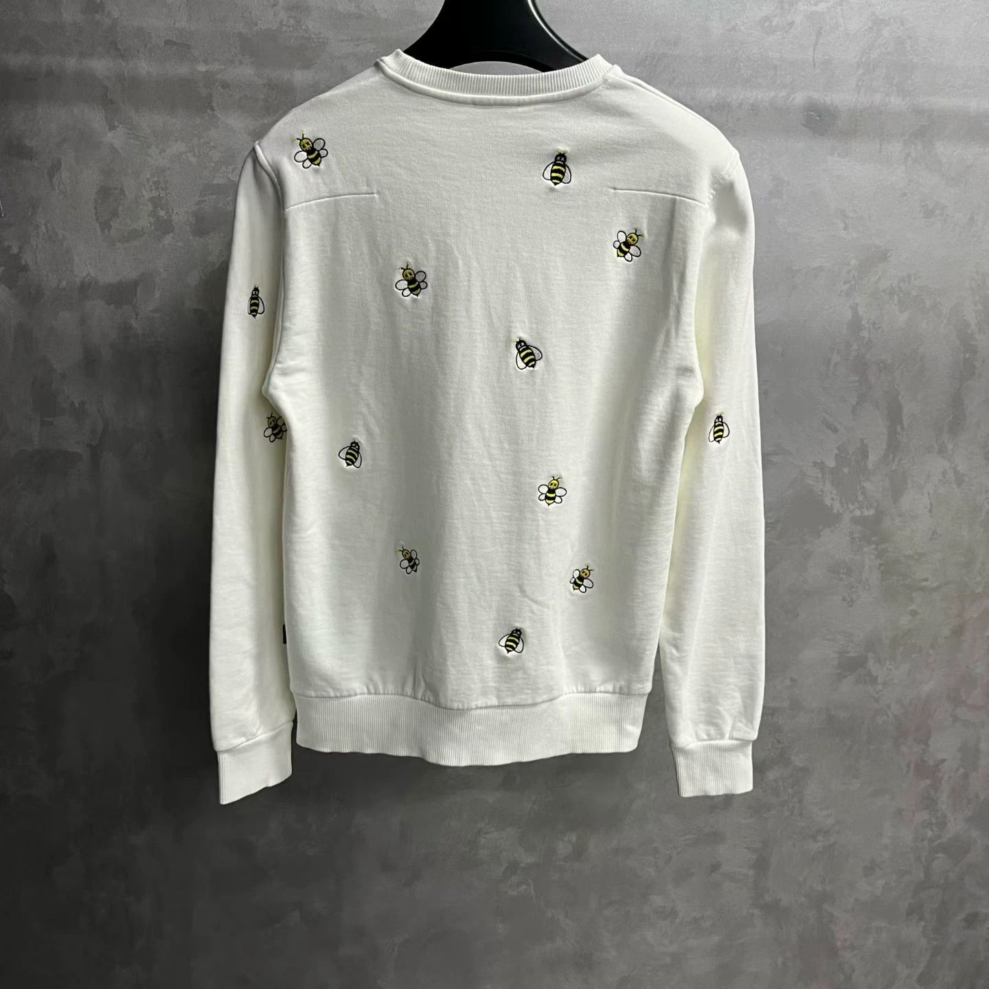 Dior Dior Embroidered White T-Shirt XS Women Size XS / US 0-2 / IT 36-38 - 5 Thumbnail