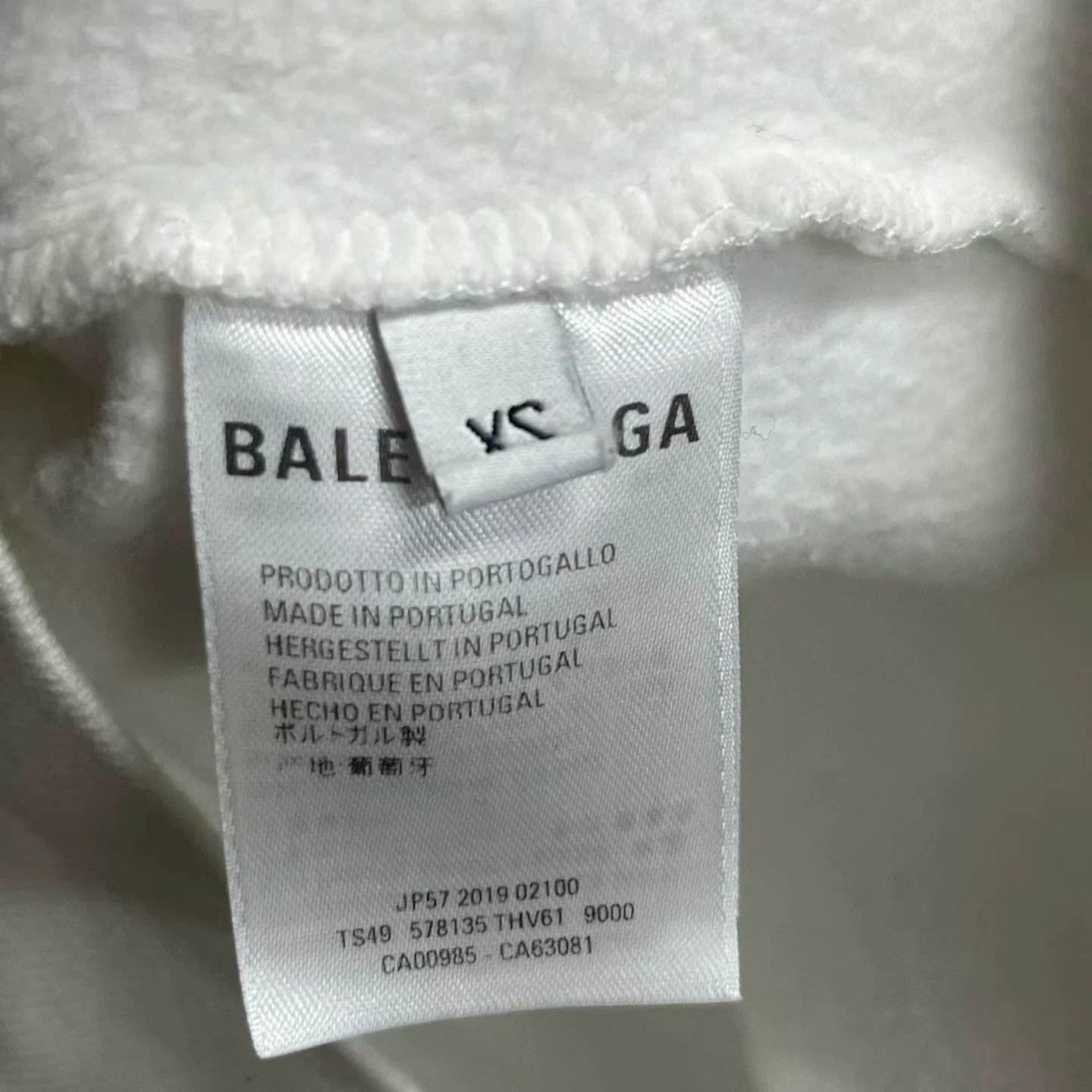 Balenciaga Balenciaga Wool Printed White Hoodie XS Men Size US XS / EU 42 / 0 - 3 Thumbnail