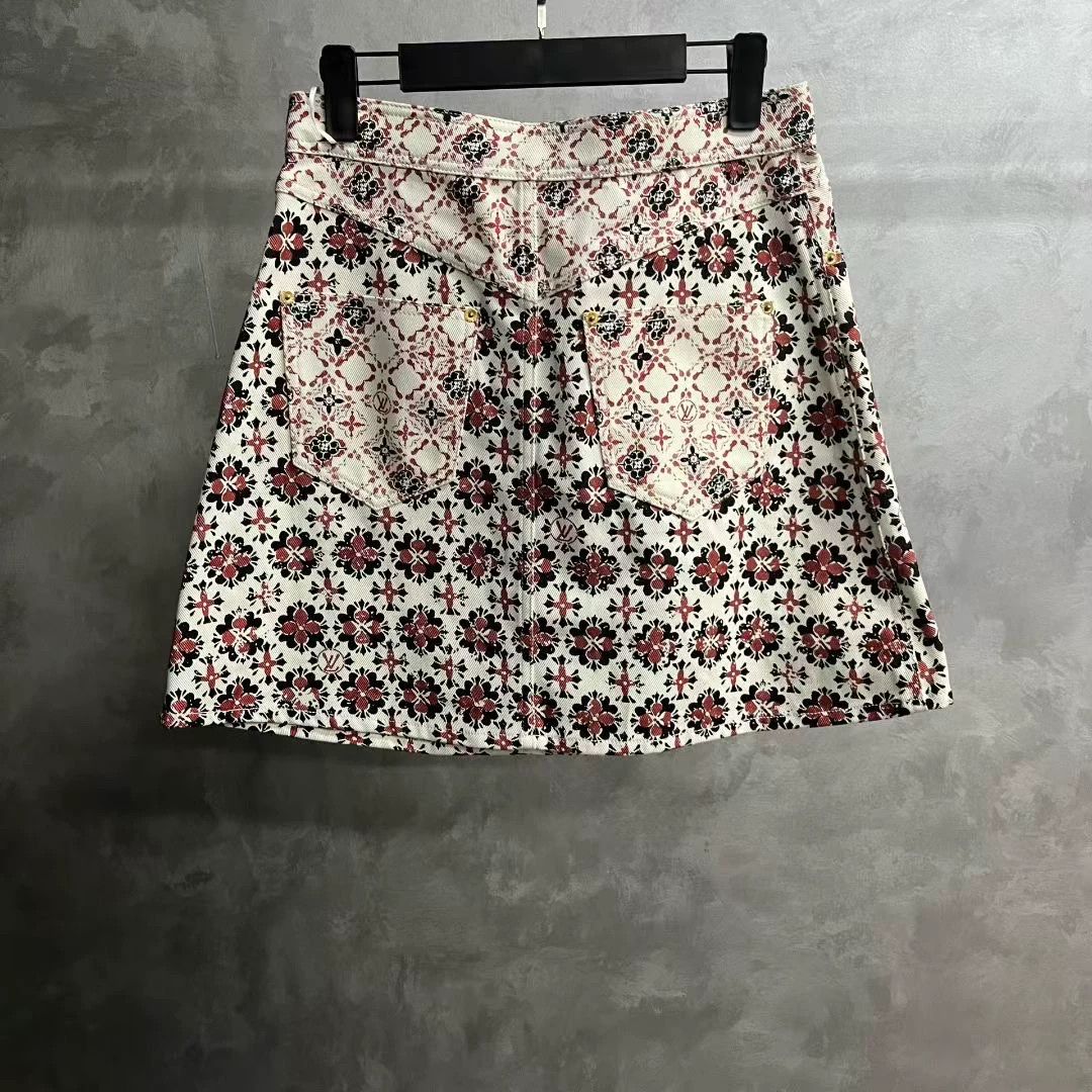 Louis Vuitton Louis Vuitton Floral Cropped Multi Hoodie 38 Men Size US S / EU 44-46 / 1 - 2 Thumbnail