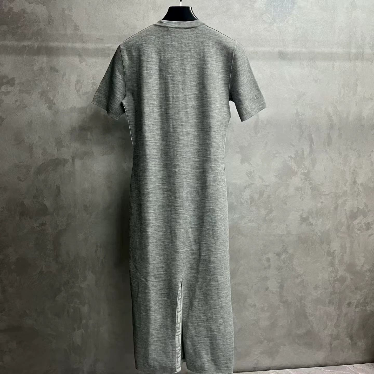 Fendi Fendi Retro Long Gray T-Shirt 42 Women Size M / US 6-8 / IT 42-44 - 2 Thumbnail