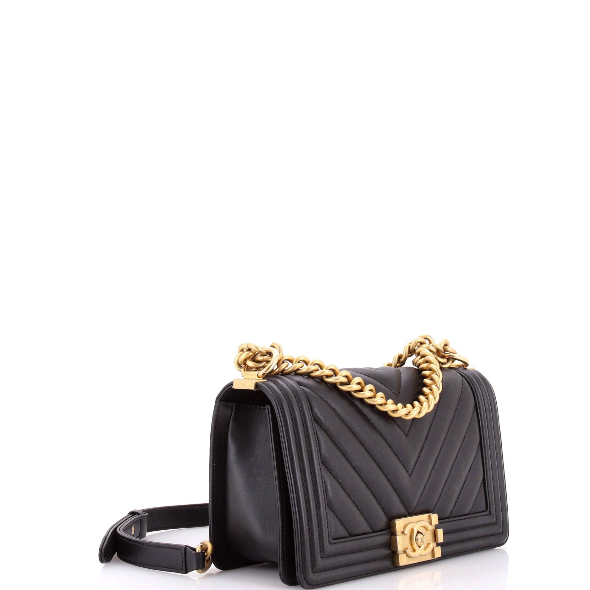 Chanel Boy Flap Bag Size ONE SIZE - 2 Thumbnail