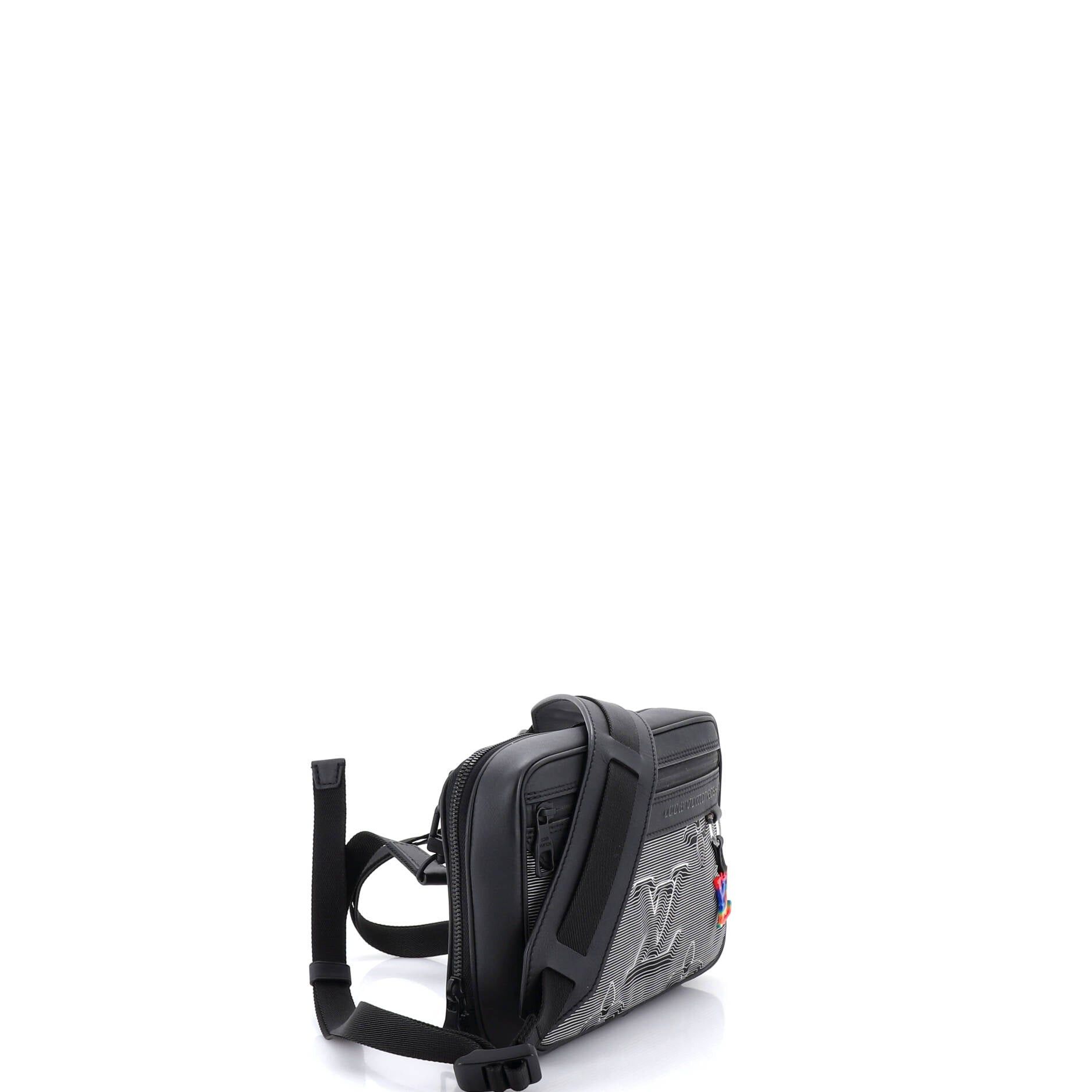 Louis Vuitton Expandable Messenger Bag Size ONE SIZE - 2 Thumbnail