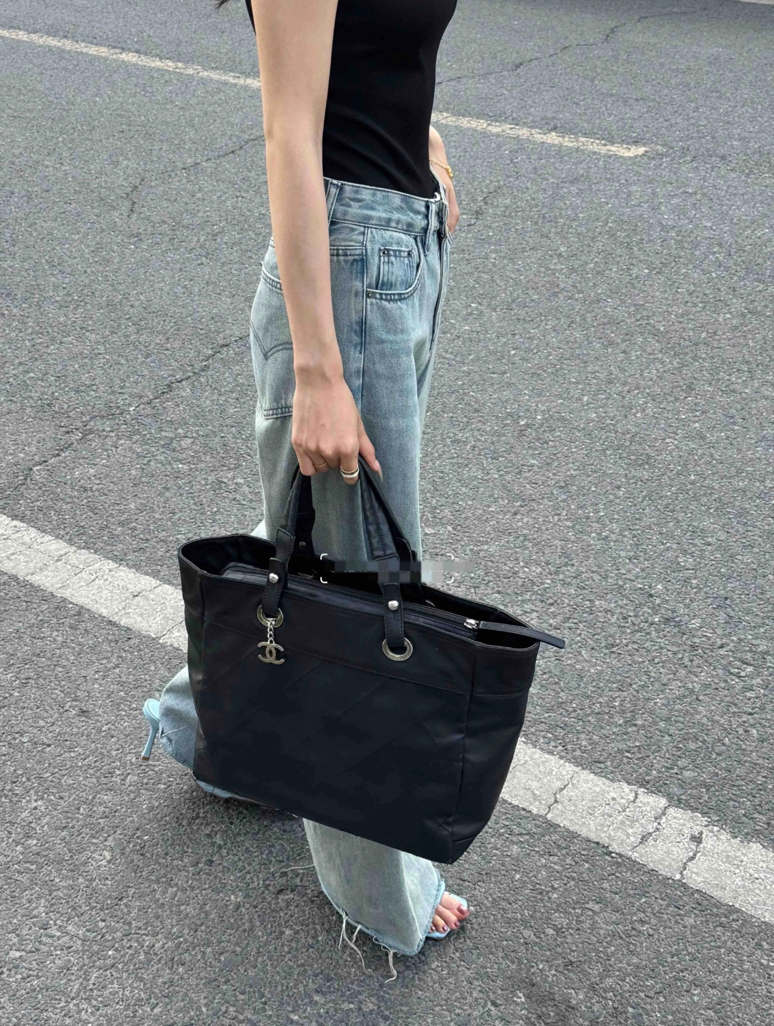 Chanel Pre-loved Bag Very good condition Size ONE SIZE - 5 Thumbnail