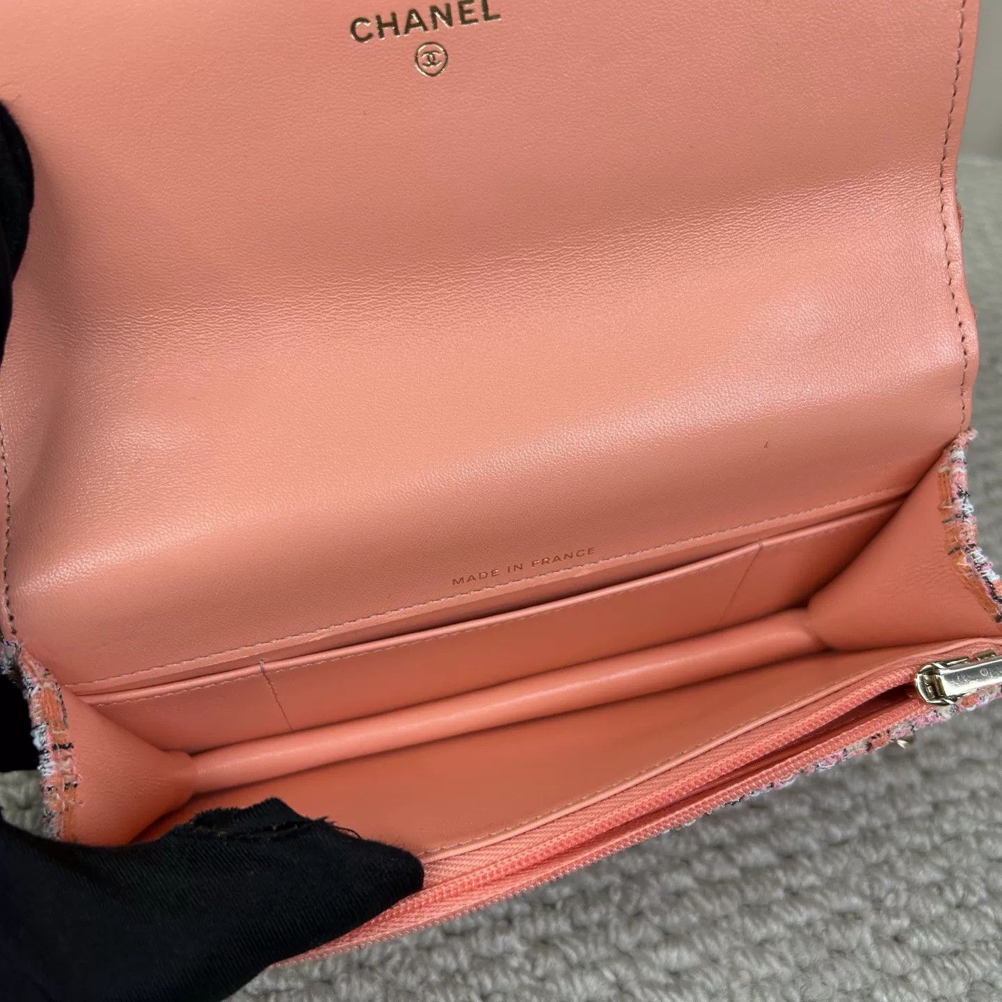 Chanel Pre-loved Bag Very good condition Size ONE SIZE - 4 Thumbnail