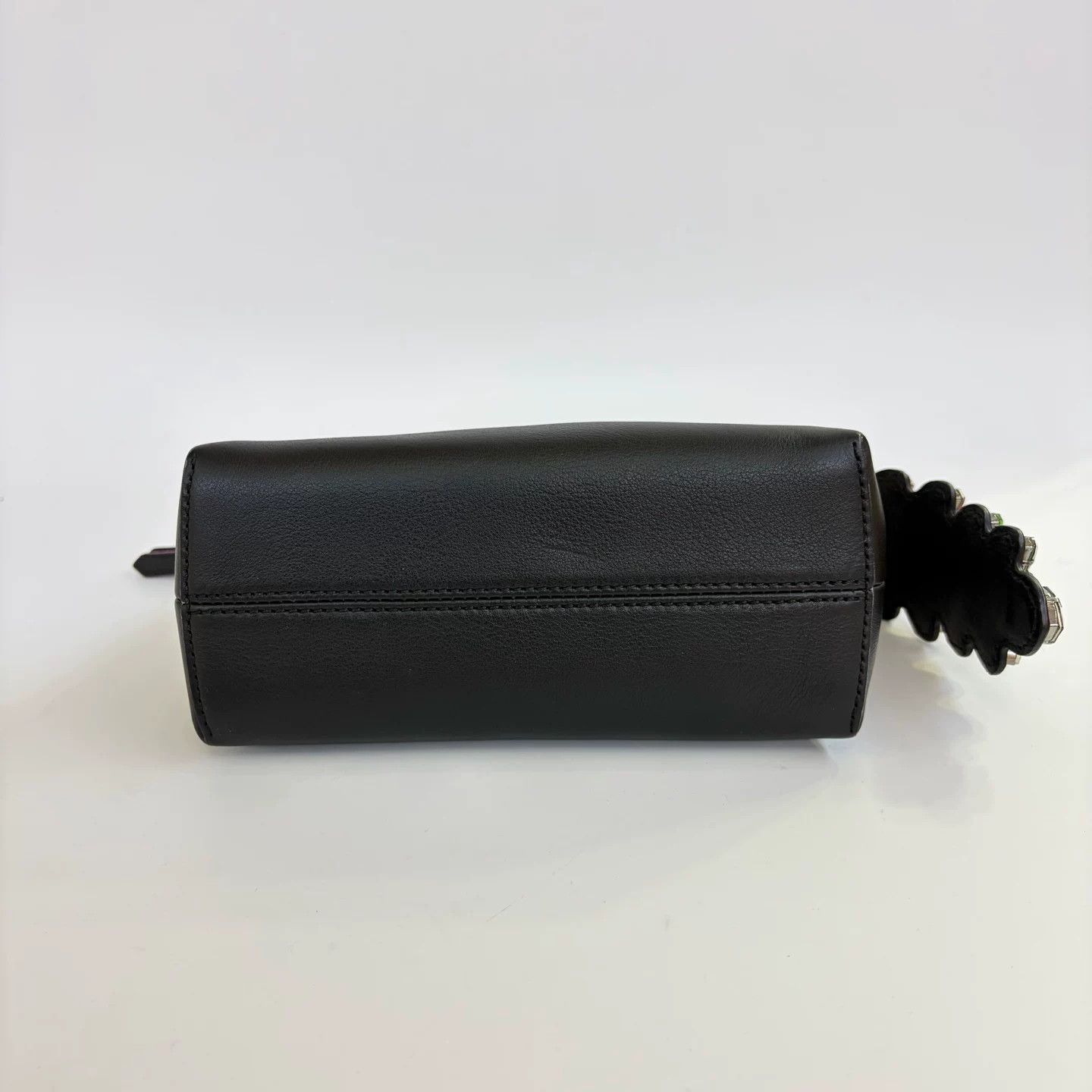Fendi Pre-loved Bag Very good condition Size ONE SIZE - 7 Thumbnail