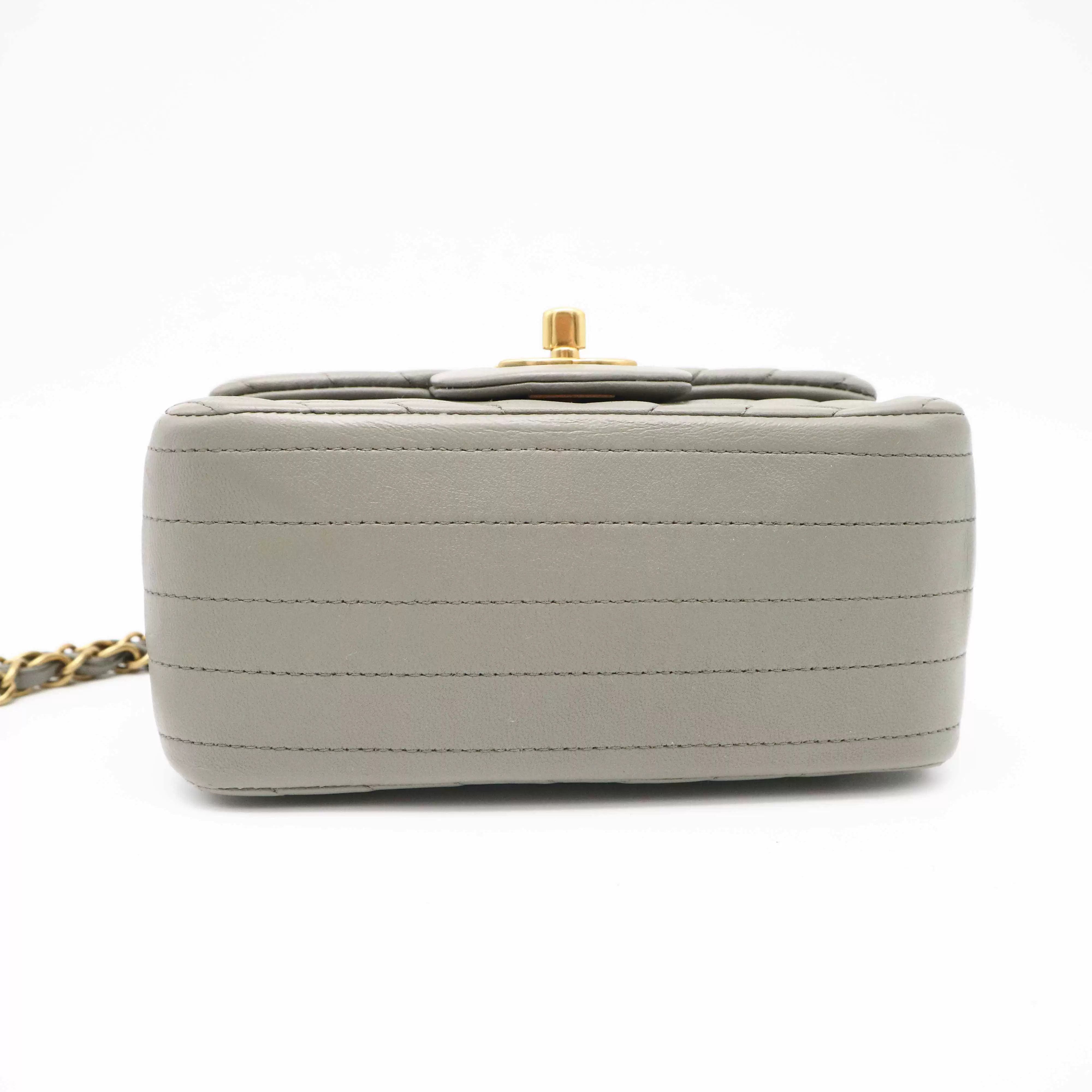 Chanel Pre-loved Bag Very good condition Size ONE SIZE - 5 Thumbnail