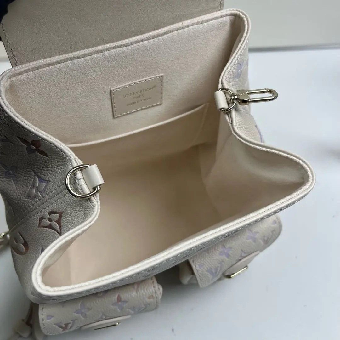 Louis Vuitton Pre-loved Bag Brand new condition Size ONE SIZE - 9 Thumbnail