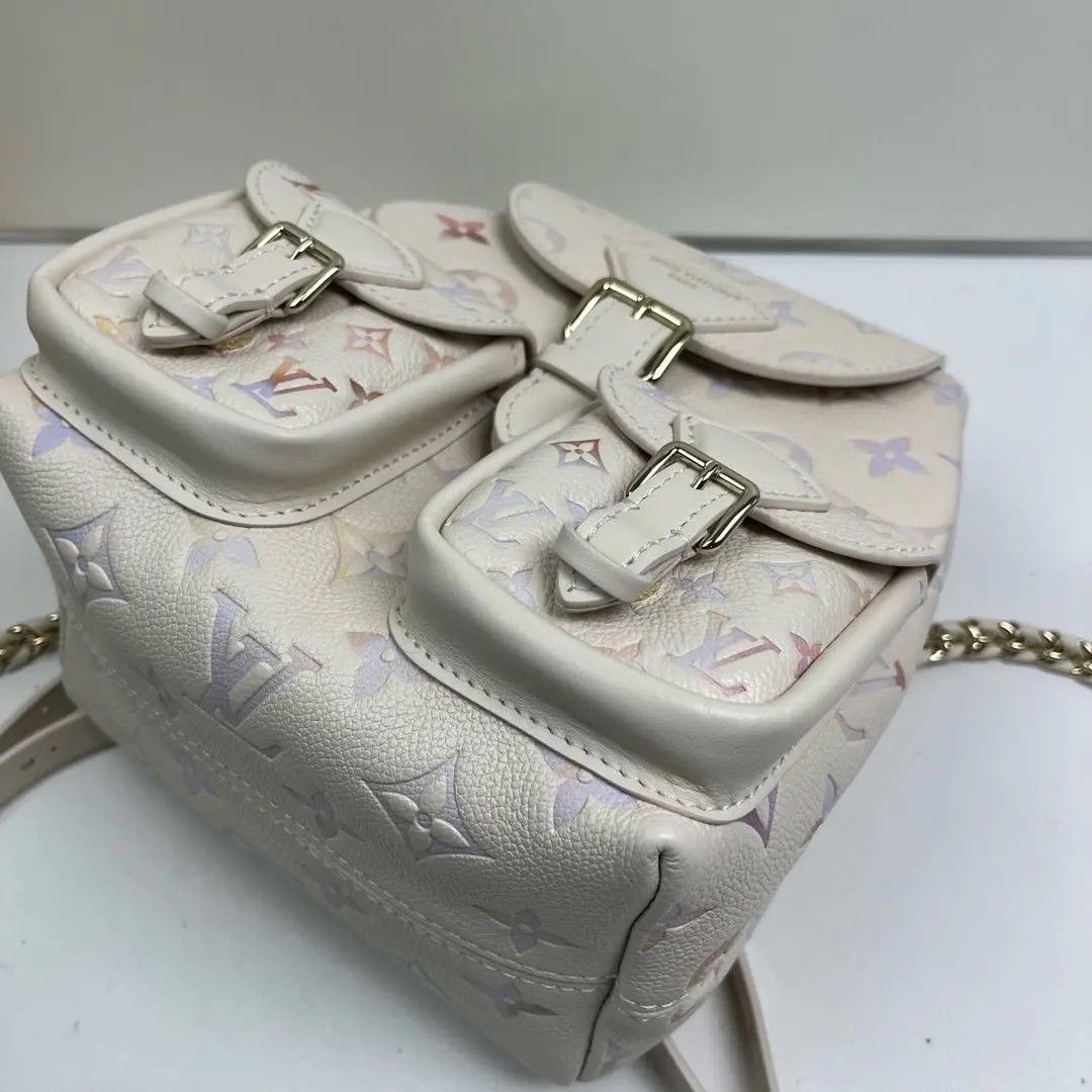 Louis Vuitton Pre-loved Bag Brand new condition Size ONE SIZE - 7 Thumbnail