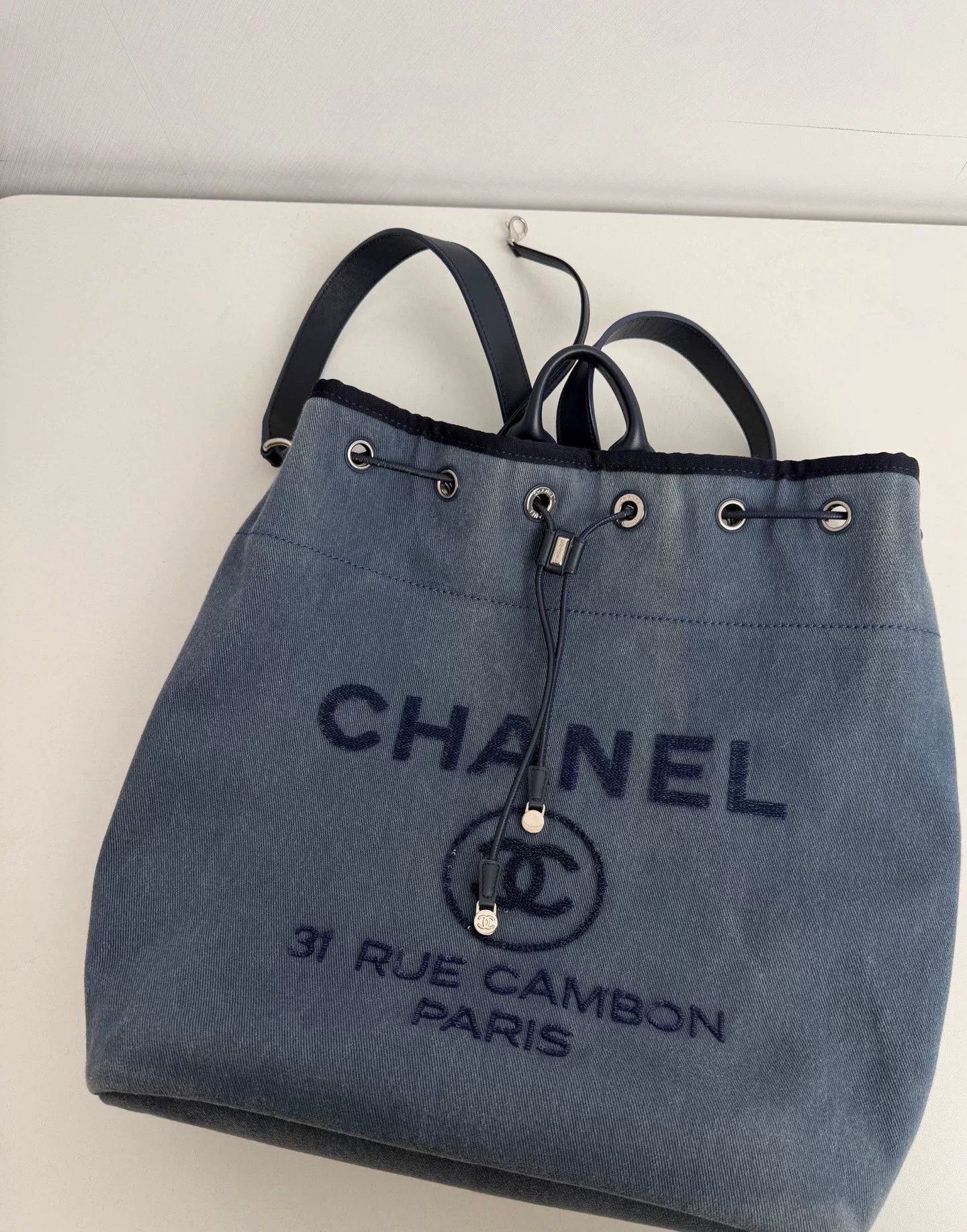Chanel Pre-loved Bag Very good condition Size ONE SIZE - 9 Thumbnail
