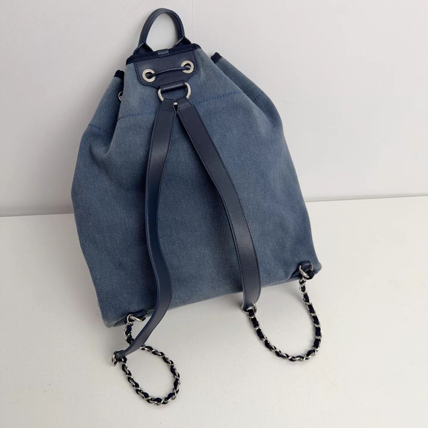 Chanel Pre-loved Bag Very good condition Size ONE SIZE - 3 Thumbnail