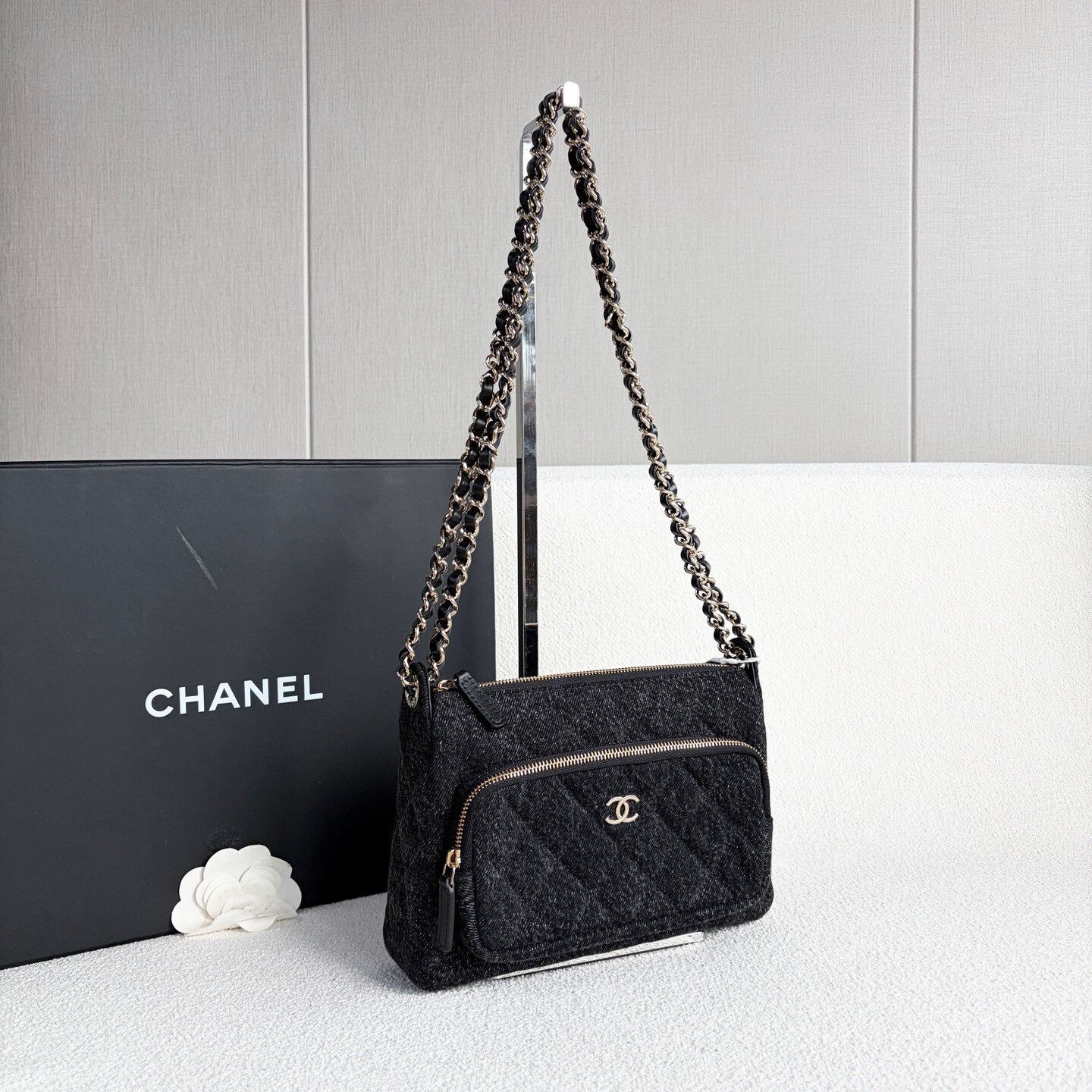 Chanel Pre-loved Bag Brand new condition Size ONE SIZE - 6 Thumbnail