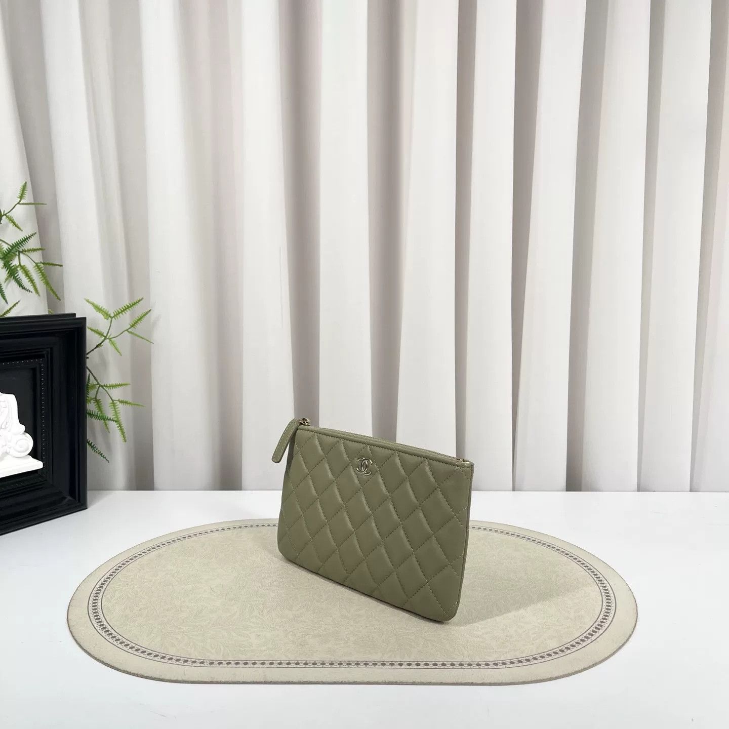 Chanel Pre-loved Bag Very good condition Size ONE SIZE - 4 Thumbnail