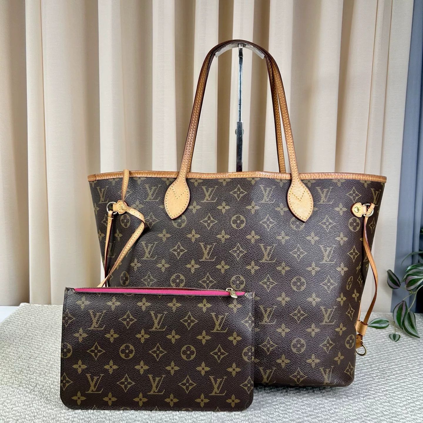 Louis Vuitton Pre-loved Bag Very good condition Size ONE SIZE - 2 Thumbnail