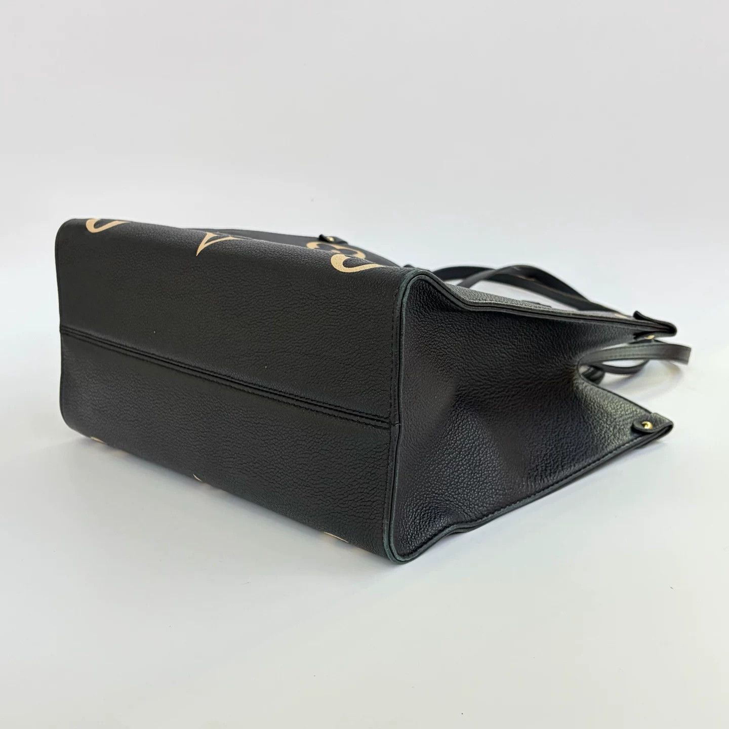 Louis Vuitton Pre-loved Bag Very good condition Size ONE SIZE - 6 Thumbnail