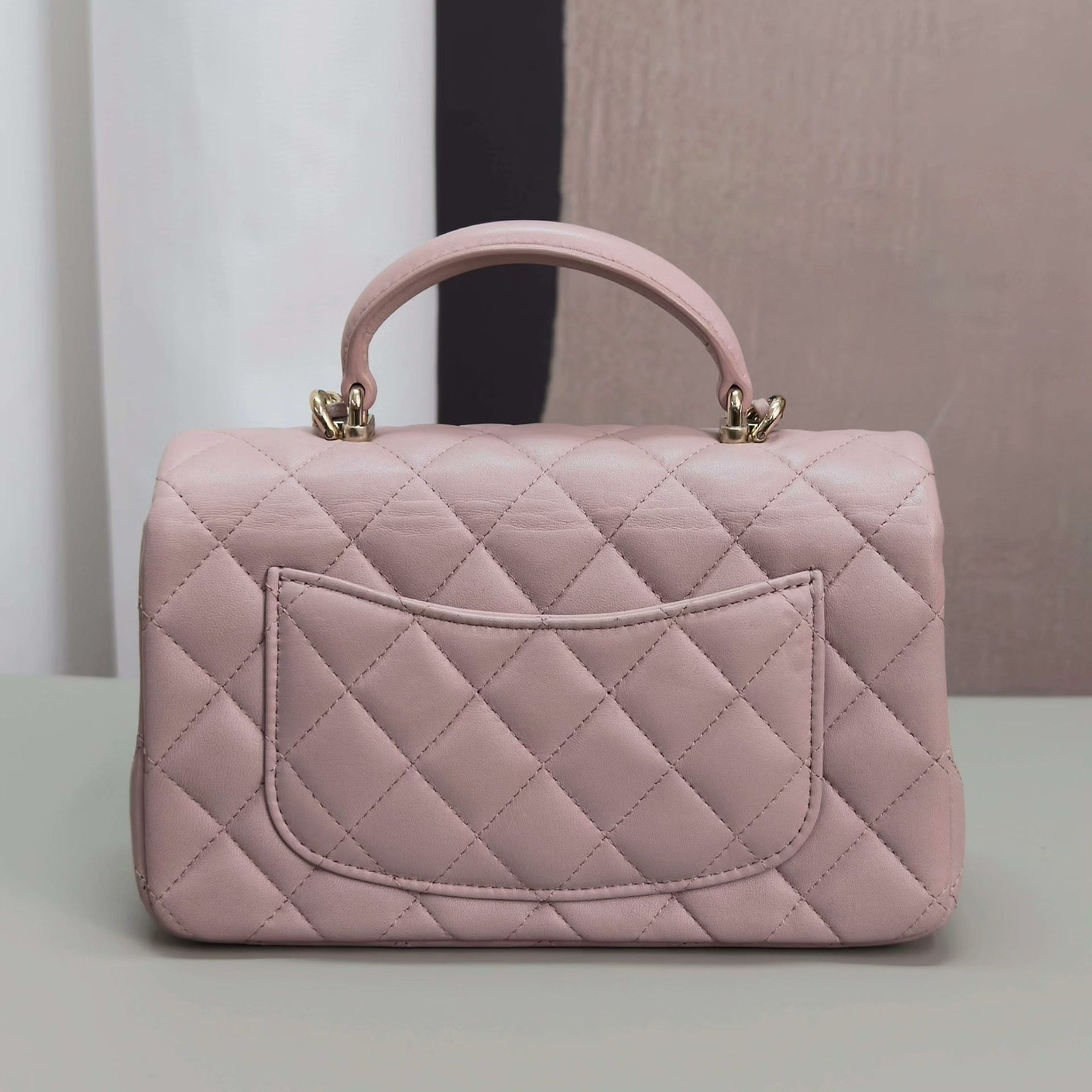 Chanel Pre-loved Bag Very good condition Size ONE SIZE - 2 Thumbnail