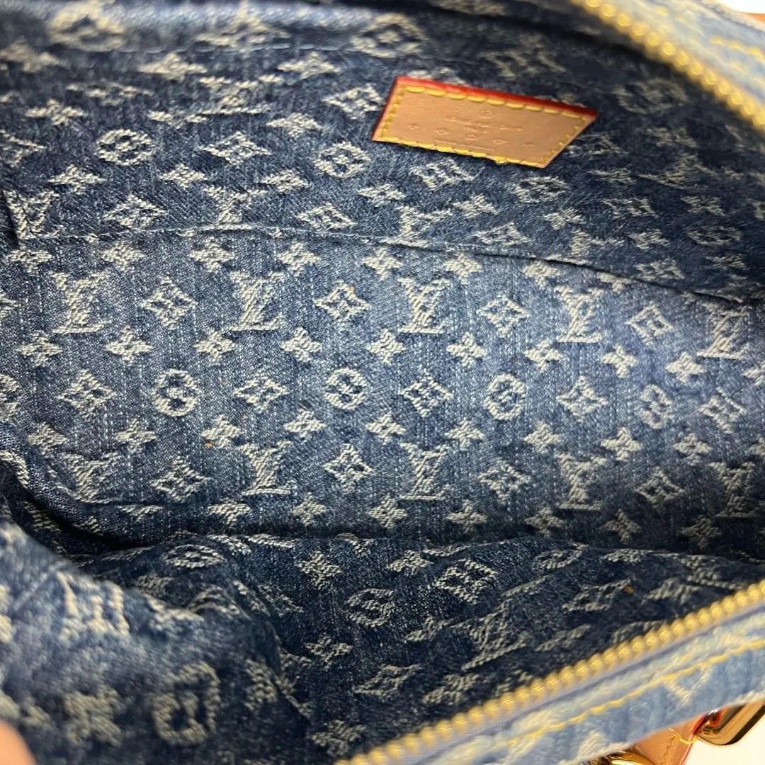 Louis Vuitton Pre-loved Bag Very good condition Size ONE SIZE - 9 Thumbnail