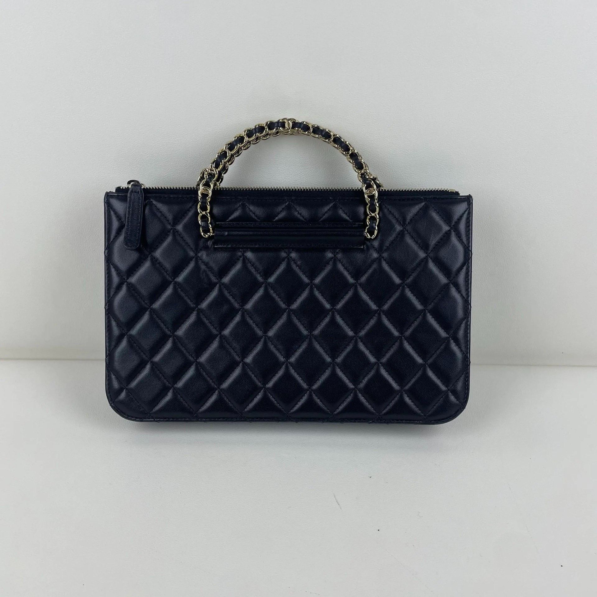 Chanel Pre-loved Bag Very good condition Size ONE SIZE - 3 Thumbnail
