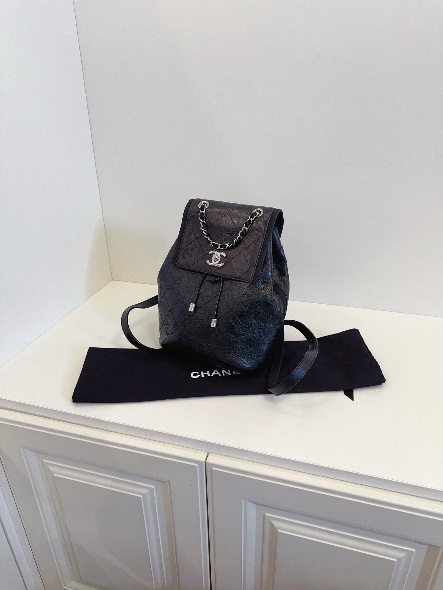 Chanel Pre-loved Bag Very good condition Size ONE SIZE - 4 Thumbnail