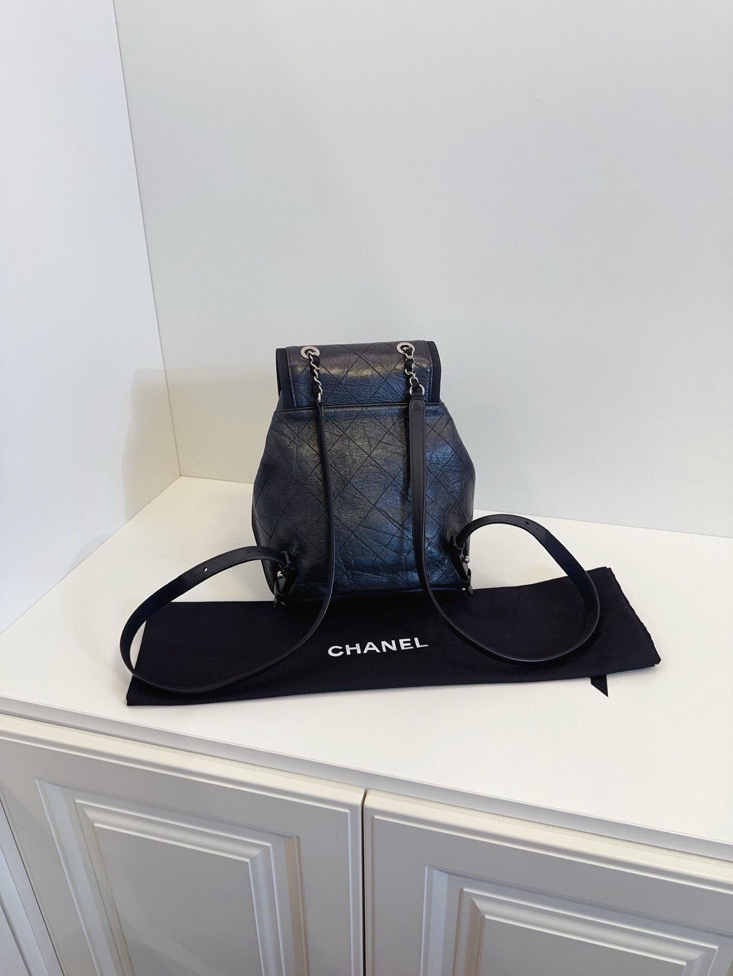 Chanel Pre-loved Bag Very good condition Size ONE SIZE - 2 Thumbnail