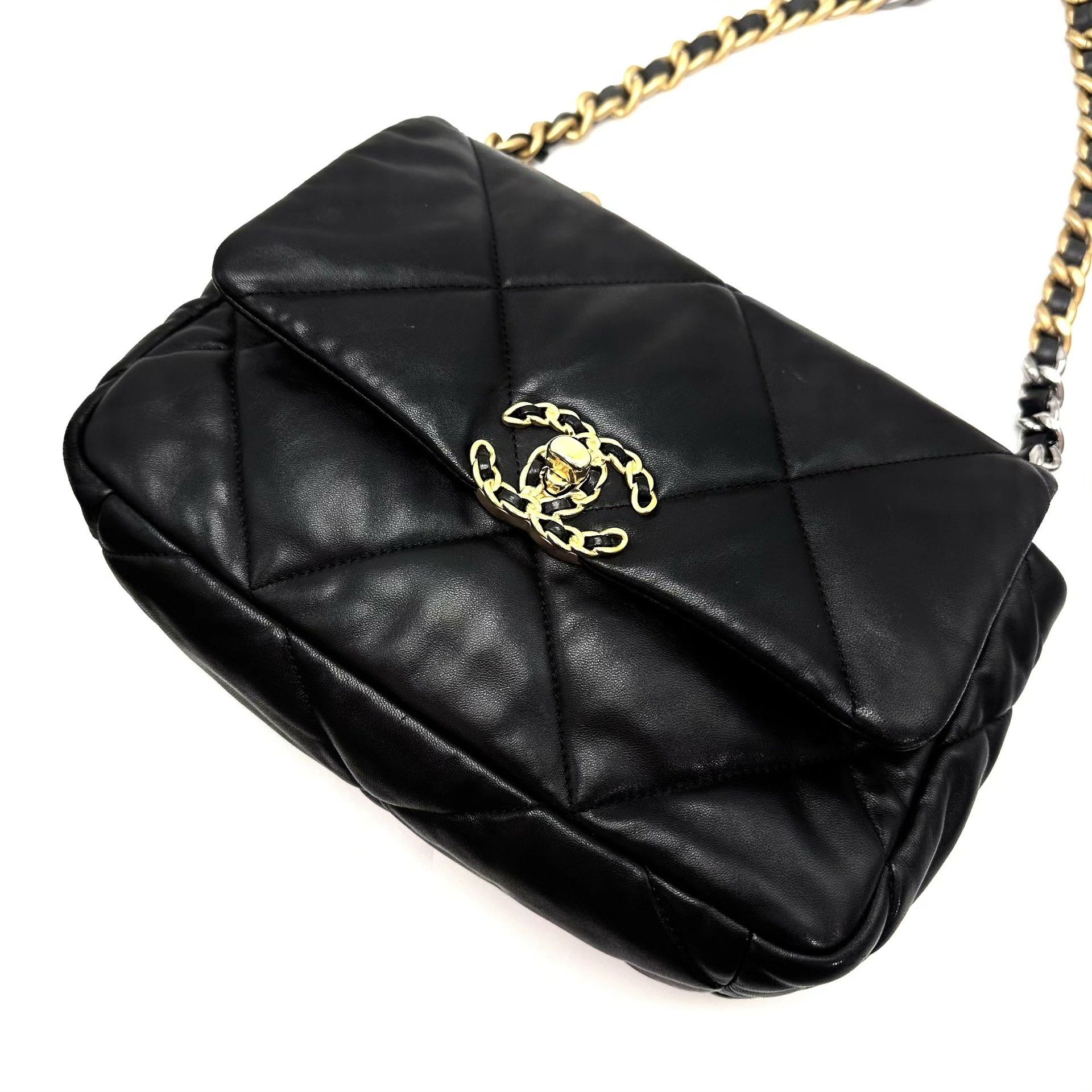 Chanel Pre-loved Bag Very good condition Size ONE SIZE - 6 Thumbnail