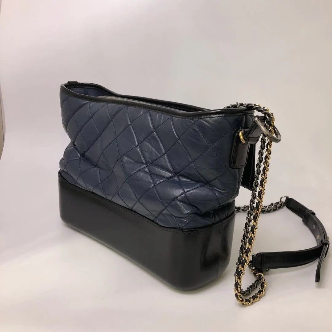 Chanel Pre-loved Bag Very good condition Size ONE SIZE - 7 Thumbnail