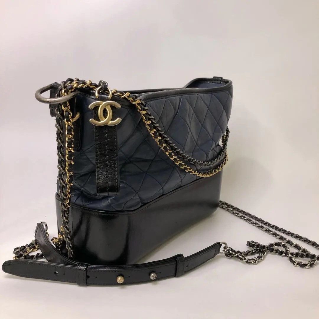 Chanel Pre-loved Bag Very good condition Size ONE SIZE - 2 Thumbnail
