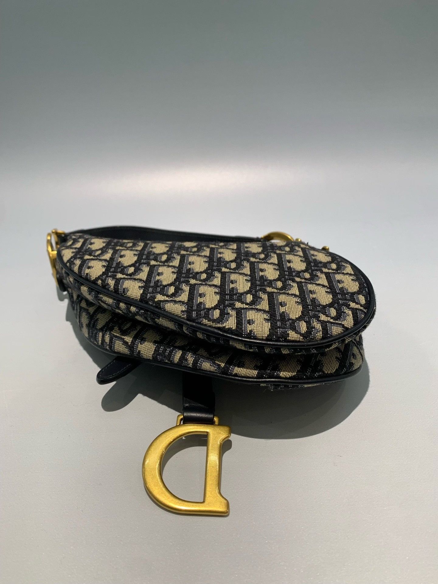 Dior Pre-loved Bag Very good condition Size ONE SIZE - 7 Thumbnail