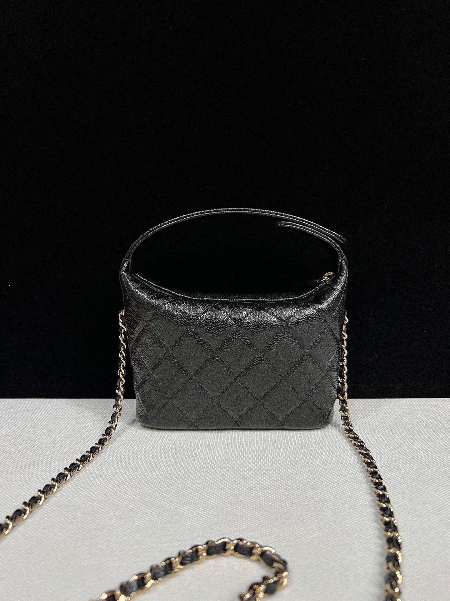 Chanel Pre-loved Bag Very good condition Size ONE SIZE - 3 Thumbnail