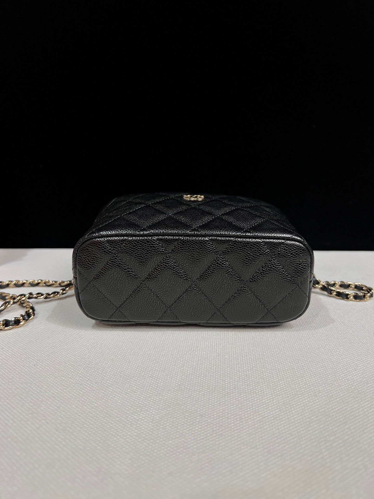 Chanel Pre-loved Bag Very good condition Size ONE SIZE - 6 Thumbnail