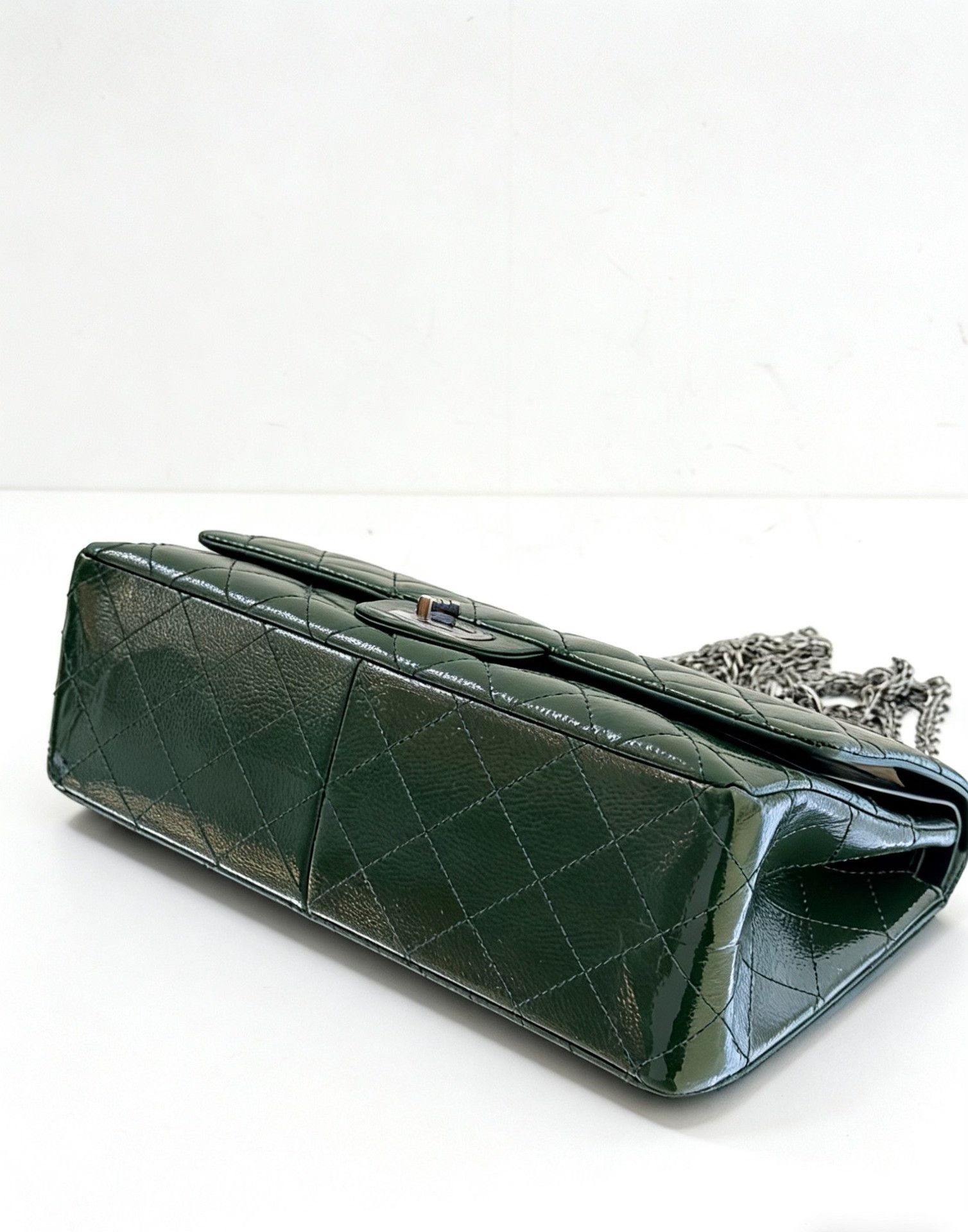 Chanel Pre-loved Bag Very good condition Size ONE SIZE - 6 Thumbnail