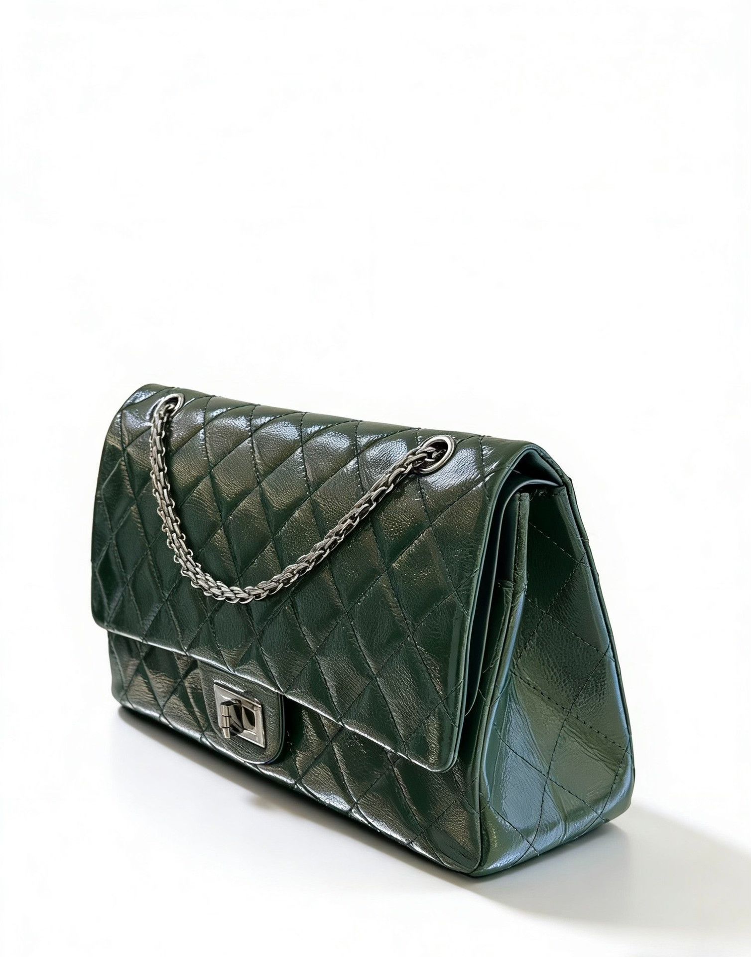 Chanel Pre-loved Bag Very good condition Size ONE SIZE - 4 Thumbnail