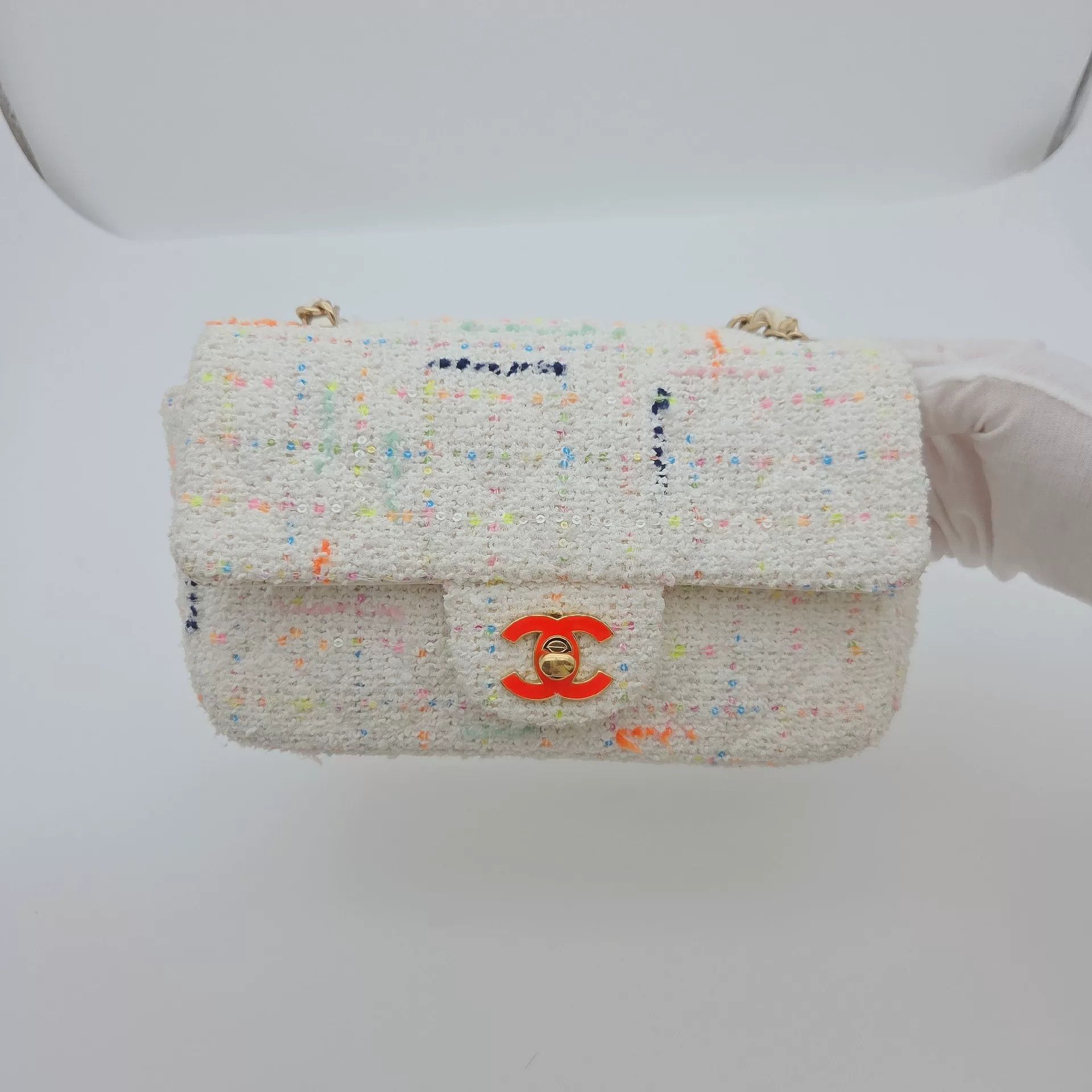 Chanel Pre-loved Bag Very good condition Size ONE SIZE - 4 Thumbnail