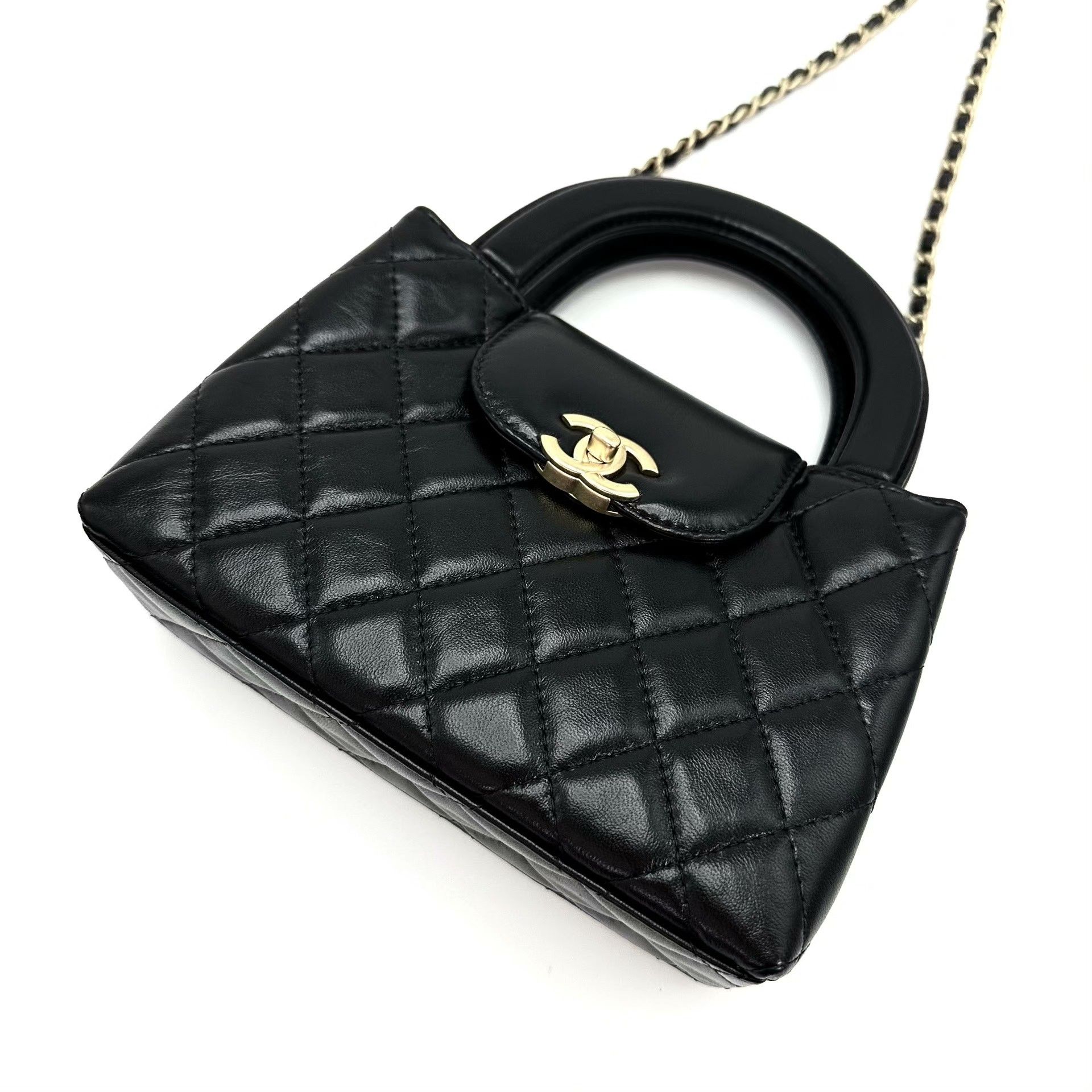 Chanel Pre-loved Bag Very good condition Size ONE SIZE - 6 Thumbnail
