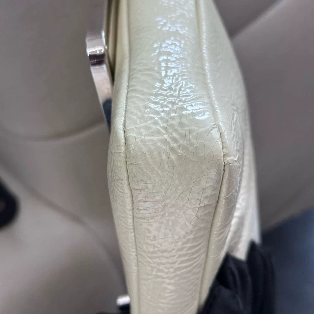Chanel Pre-loved Bag Very good condition Size ONE SIZE - 4 Thumbnail