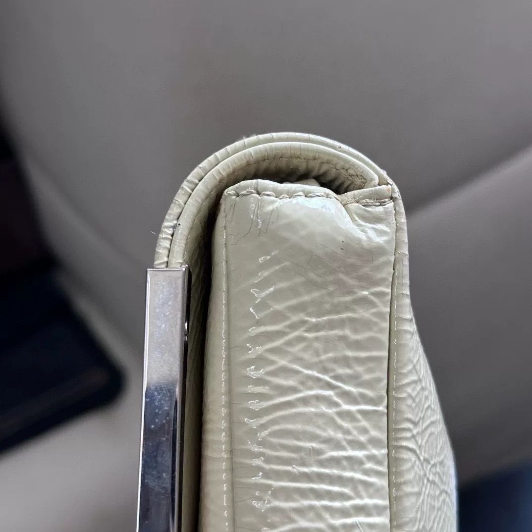 Chanel Pre-loved Bag Very good condition Size ONE SIZE - 7 Thumbnail
