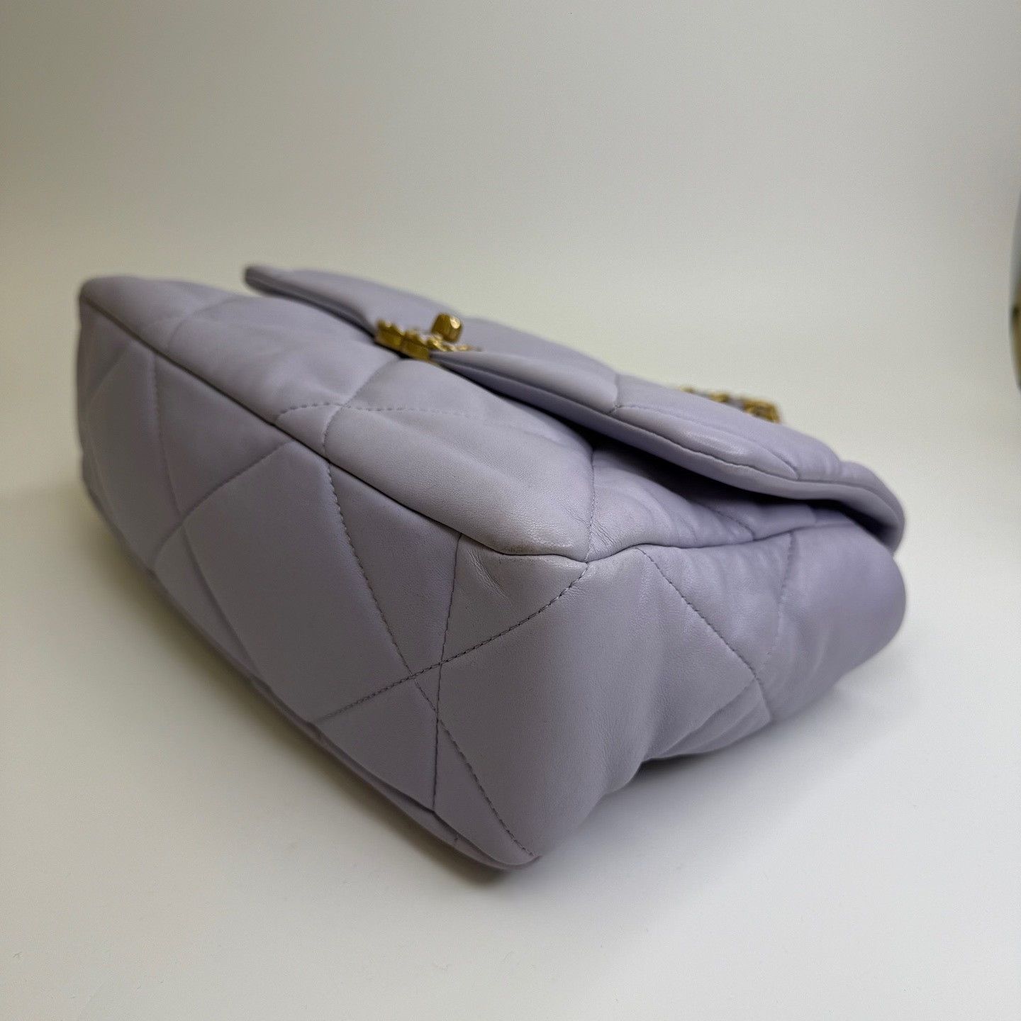 Chanel Pre-loved Bag Very good condition Size ONE SIZE - 8 Thumbnail