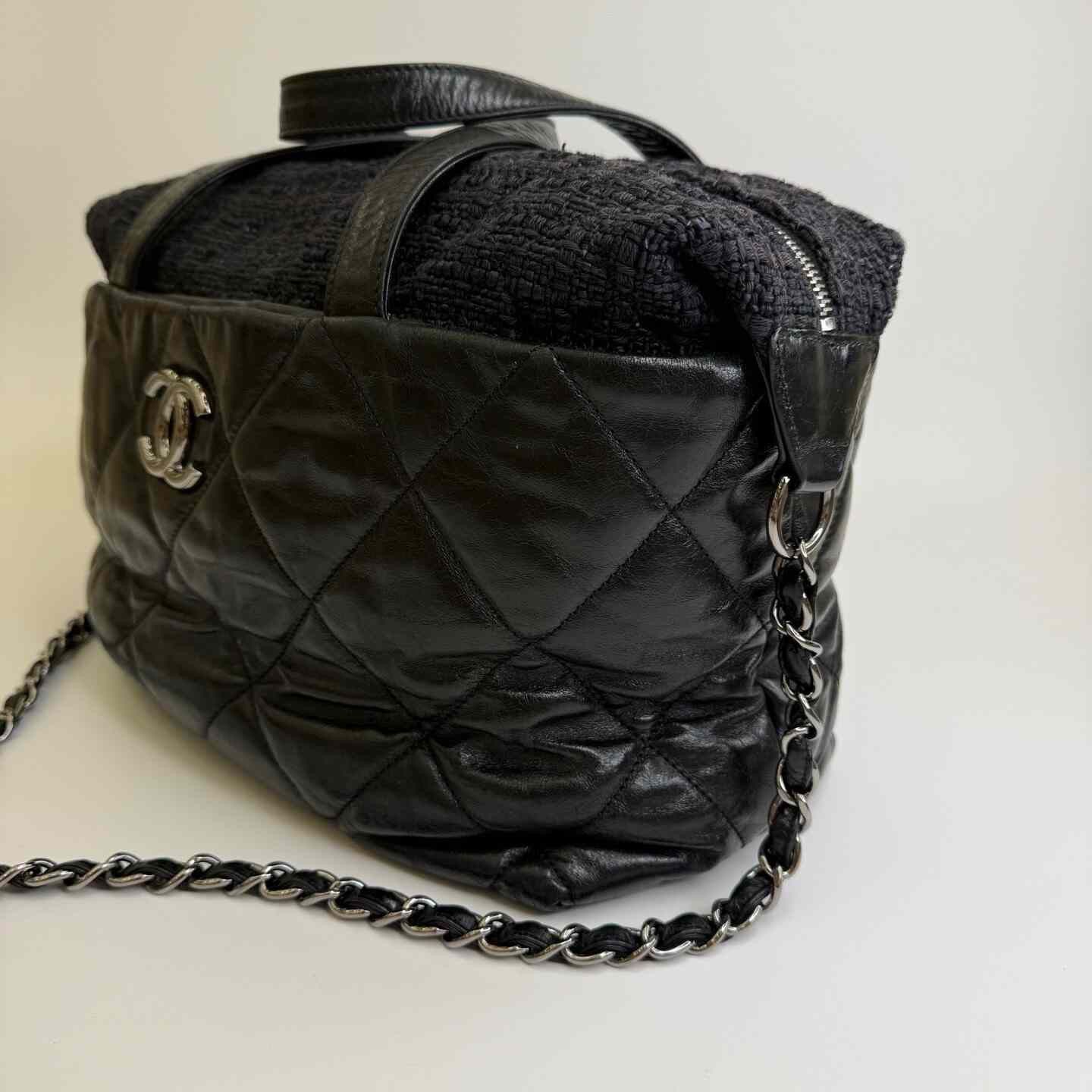 Chanel Pre-loved Bag Very good condition Size ONE SIZE - 3 Thumbnail