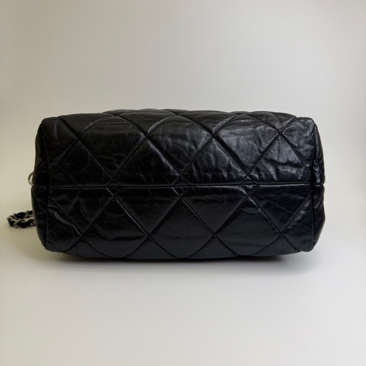 Chanel Pre-loved Bag Very good condition Size ONE SIZE - 5 Thumbnail
