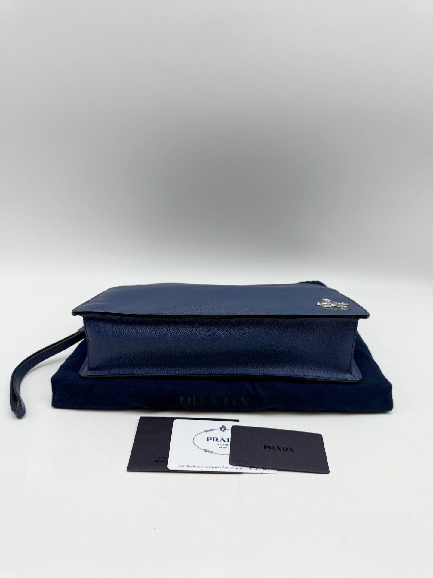 Prada Pre-loved Bag Very good condition Size ONE SIZE - 3 Thumbnail