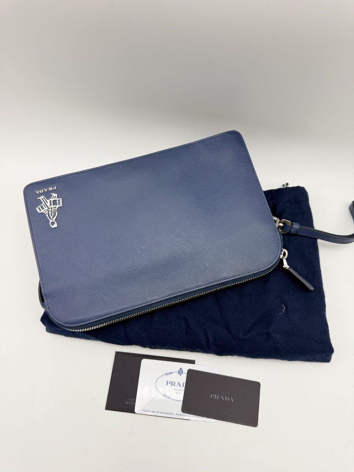 Prada Pre-loved Bag Very good condition Size ONE SIZE - 6 Thumbnail