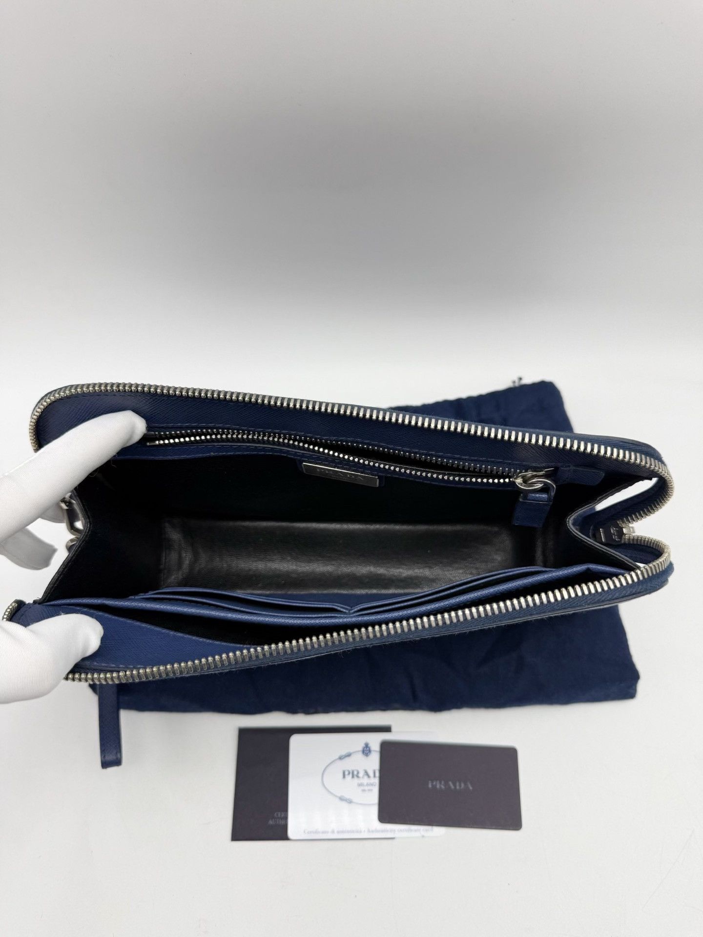 Prada Pre-loved Bag Very good condition Size ONE SIZE - 7 Thumbnail