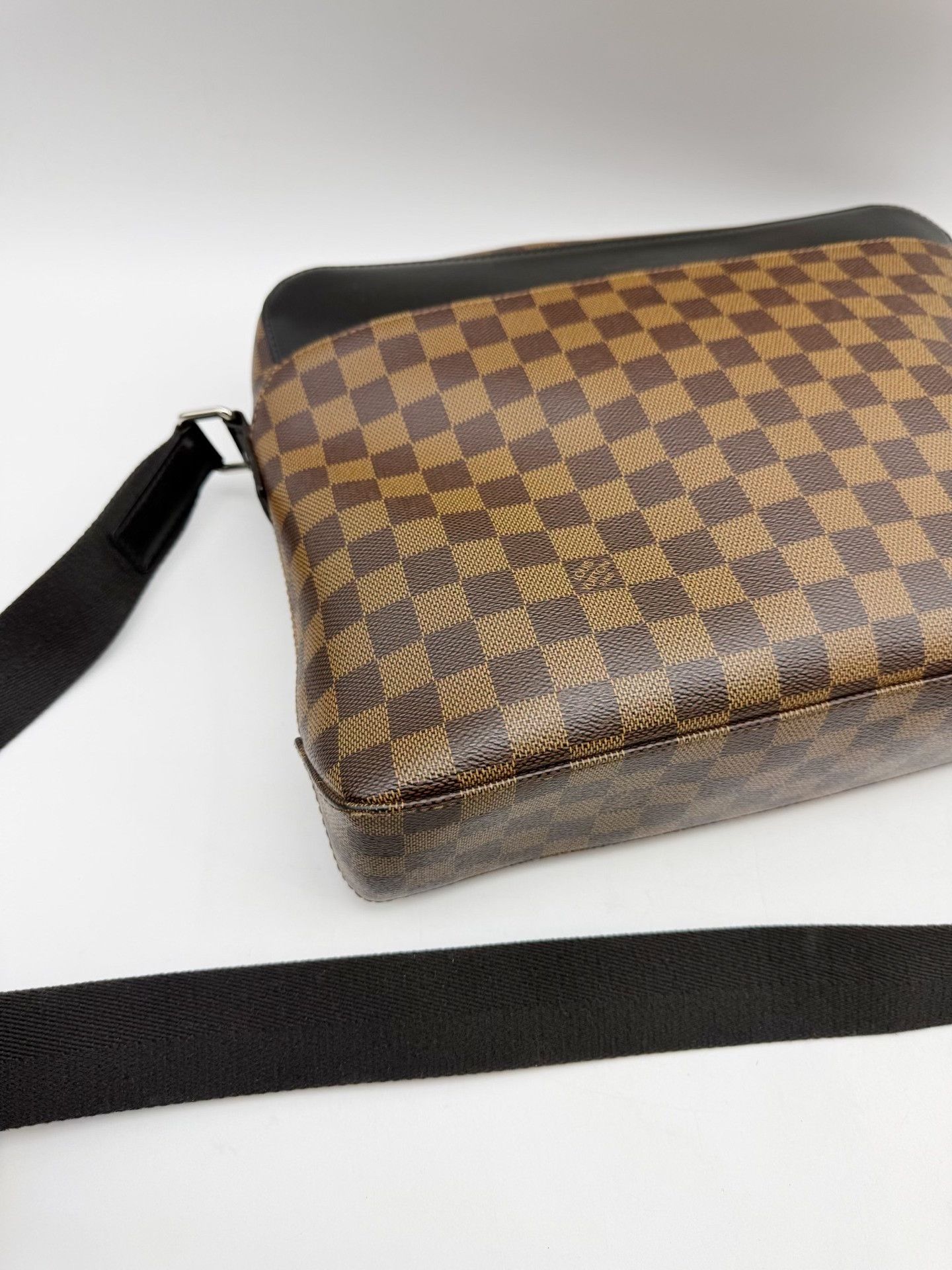 Louis Vuitton Pre-loved Bag Very good condition Size ONE SIZE - 4 Thumbnail