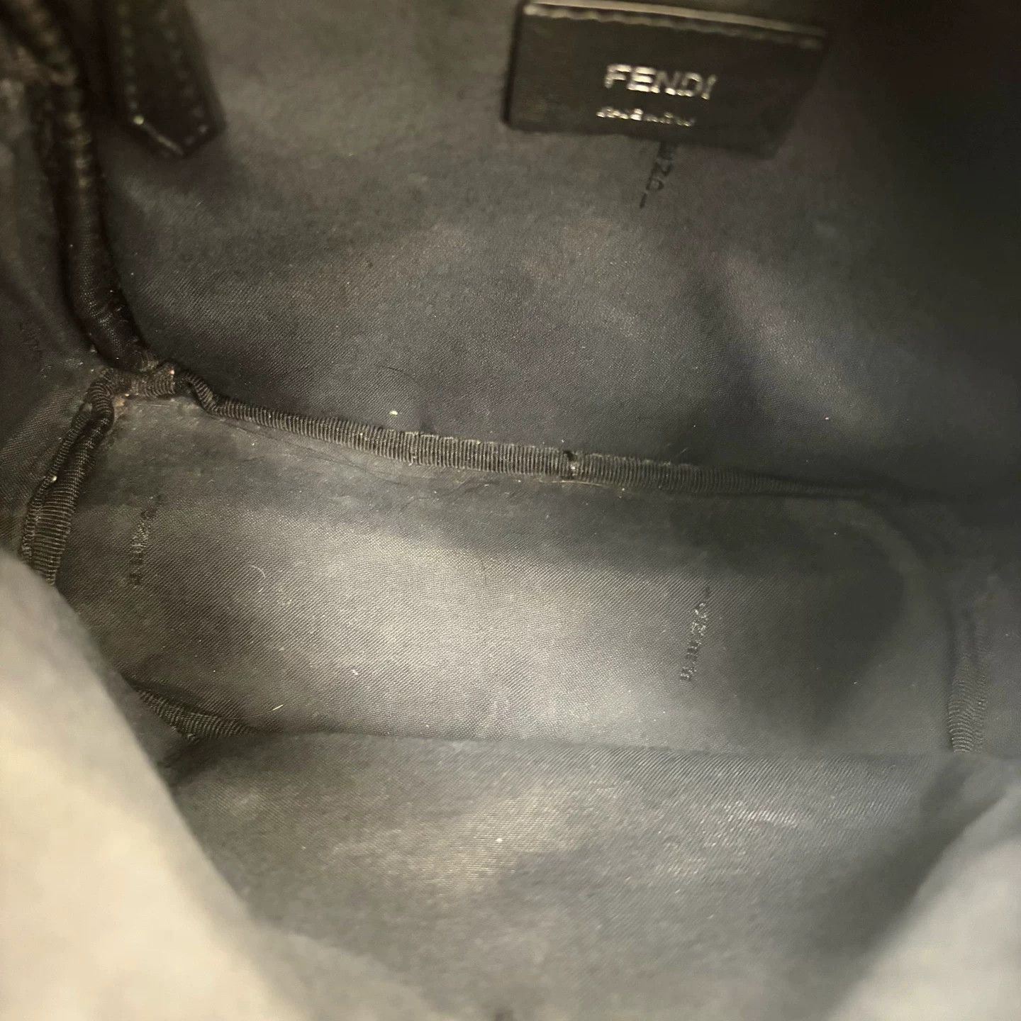 Fendi Pre-loved Bag Very good condition Size ONE SIZE - 8 Thumbnail