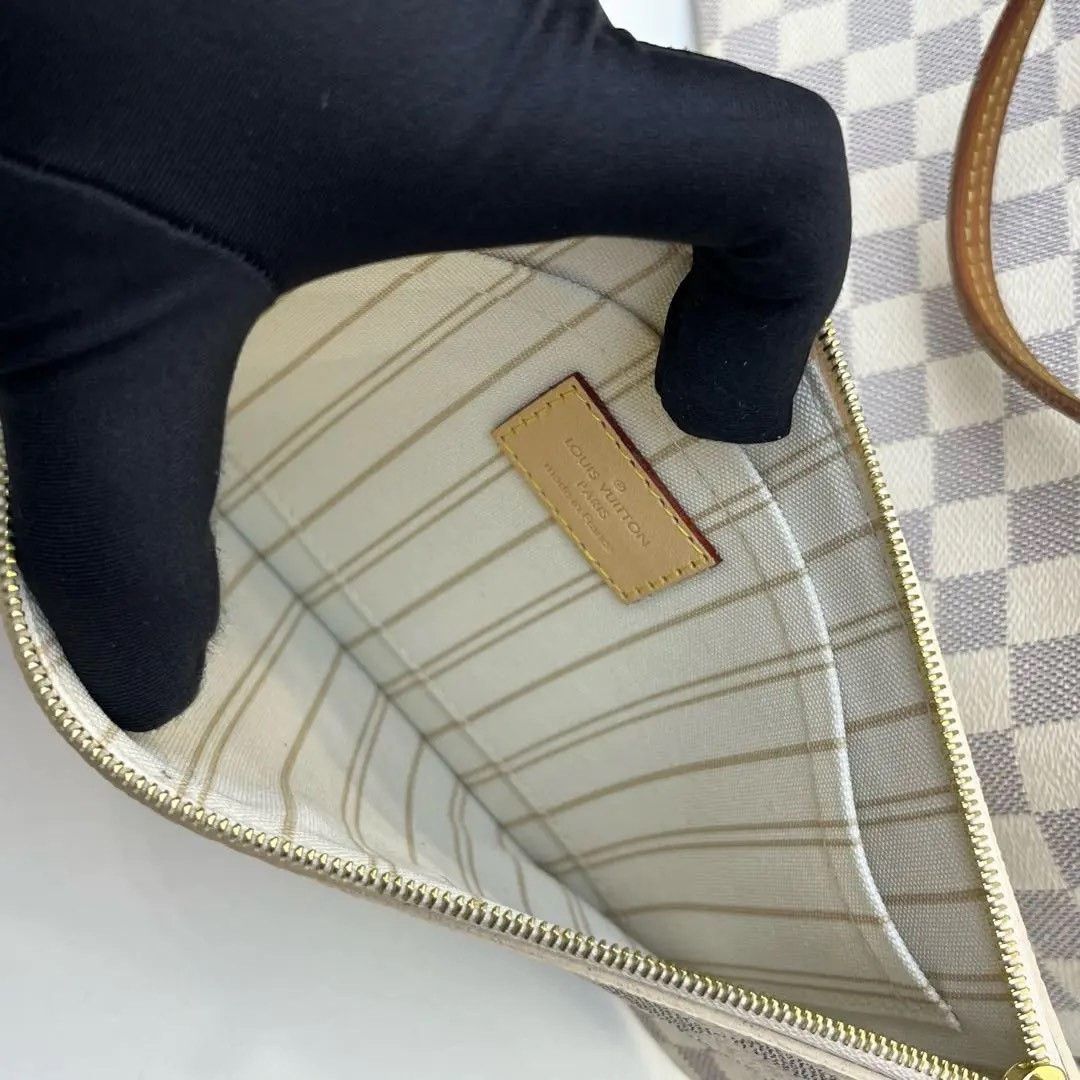 Louis Vuitton Pre-loved Bag Very good condition Size ONE SIZE - 9 Thumbnail