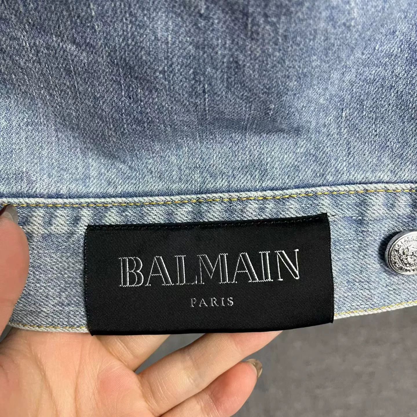 Balmain Balmain Retro Embroidered Blue Hoodie 48 Men Size US XL / EU 56 / 4 - 4 Thumbnail