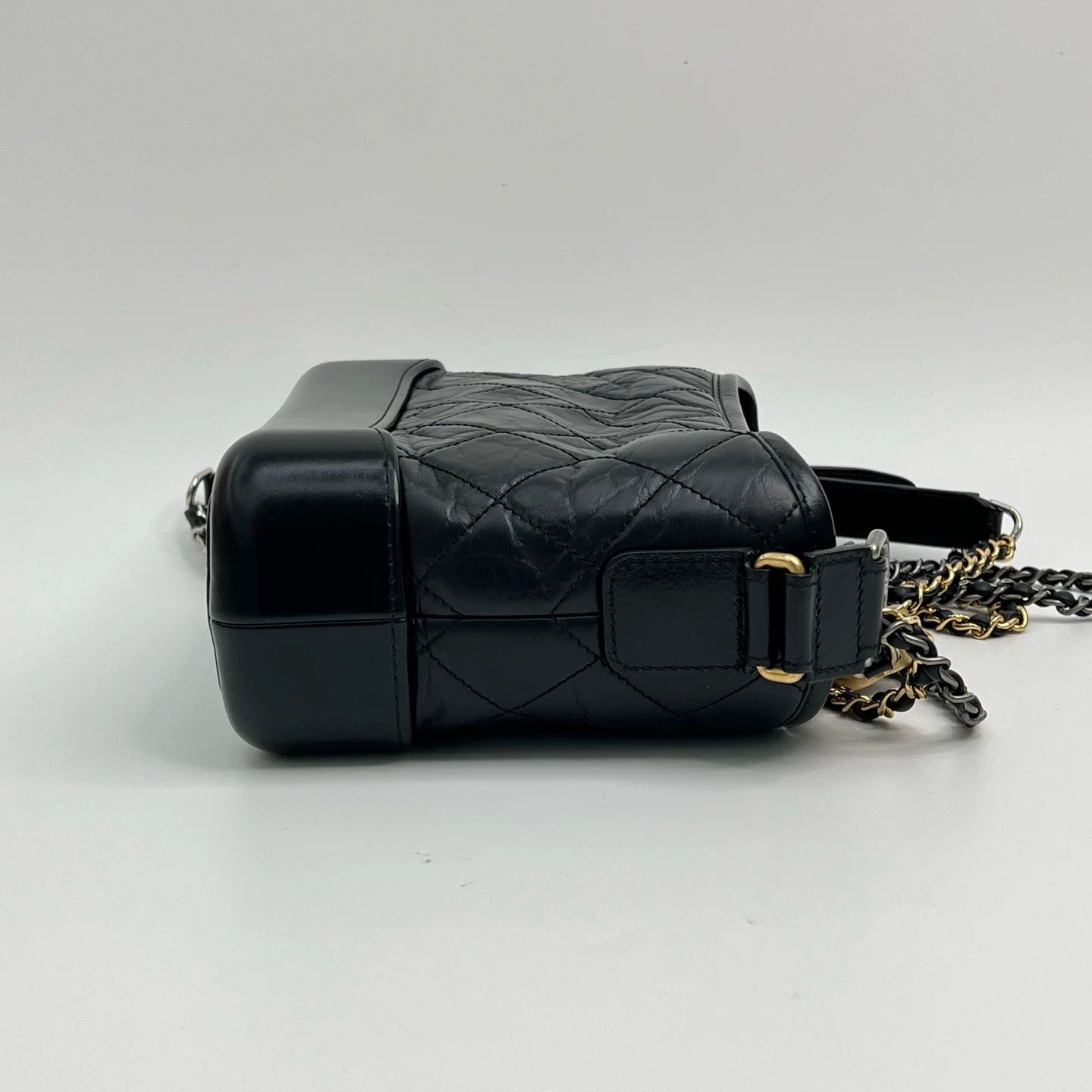 Chanel Pre-loved Bag Very good condition Size ONE SIZE - 4 Thumbnail
