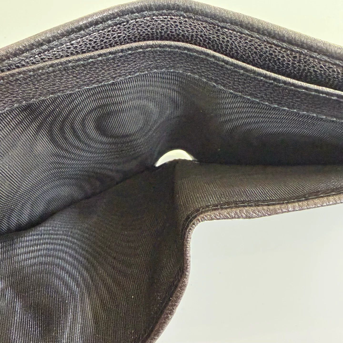 Louis Vuitton Pre-loved Bag Very good condition Size ONE SIZE - 7 Thumbnail