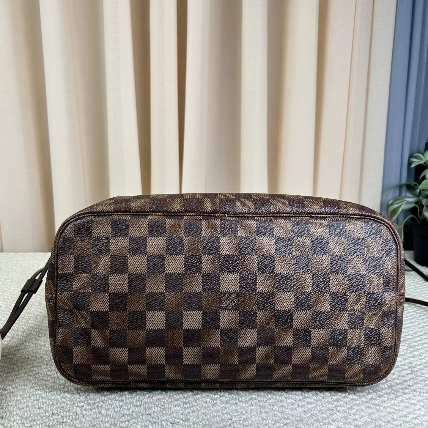 Louis Vuitton Pre-loved Bag Very good condition Size ONE SIZE - 3 Thumbnail