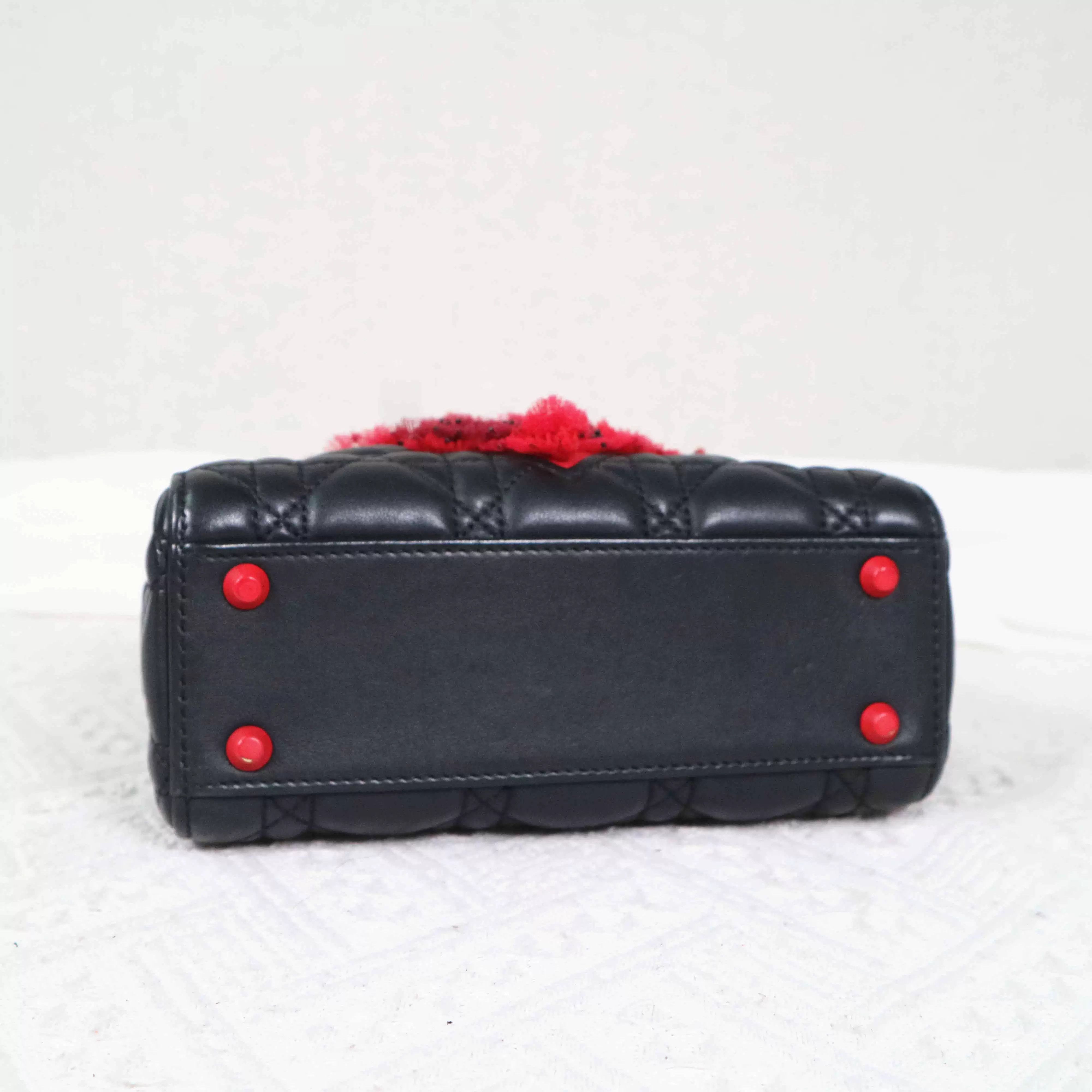 Dior Pre-loved Bag Very good condition Size ONE SIZE - 4 Thumbnail