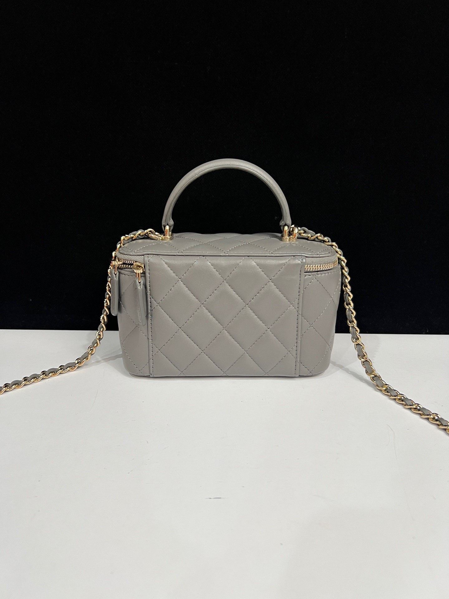 Chanel Pre-loved Bag Very good condition Size ONE SIZE - 2 Thumbnail
